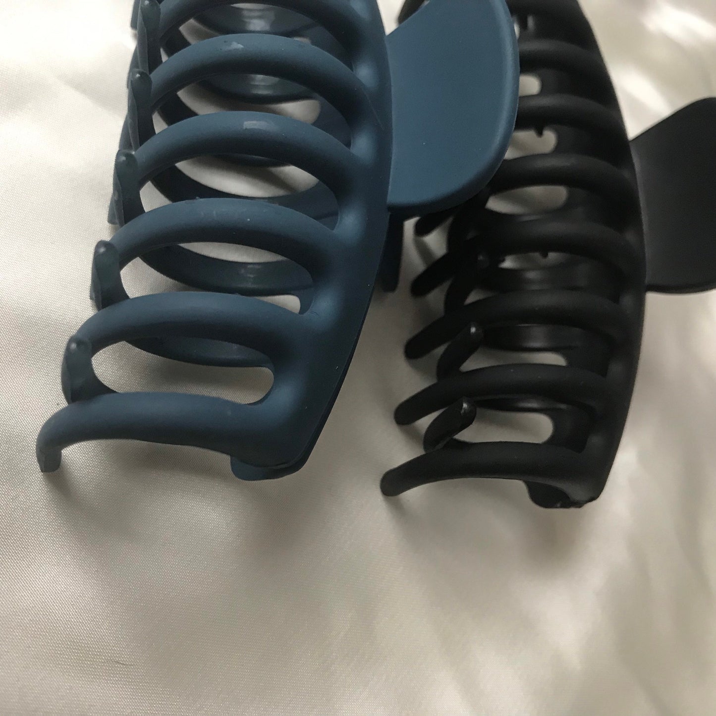 2 Hair Clamps - Hair Clip, Blue Hair Accessories, Black Hair Claw, Blue Hair Claw, Fashion Acessories, Minimalistic Hair Clips, Neutral