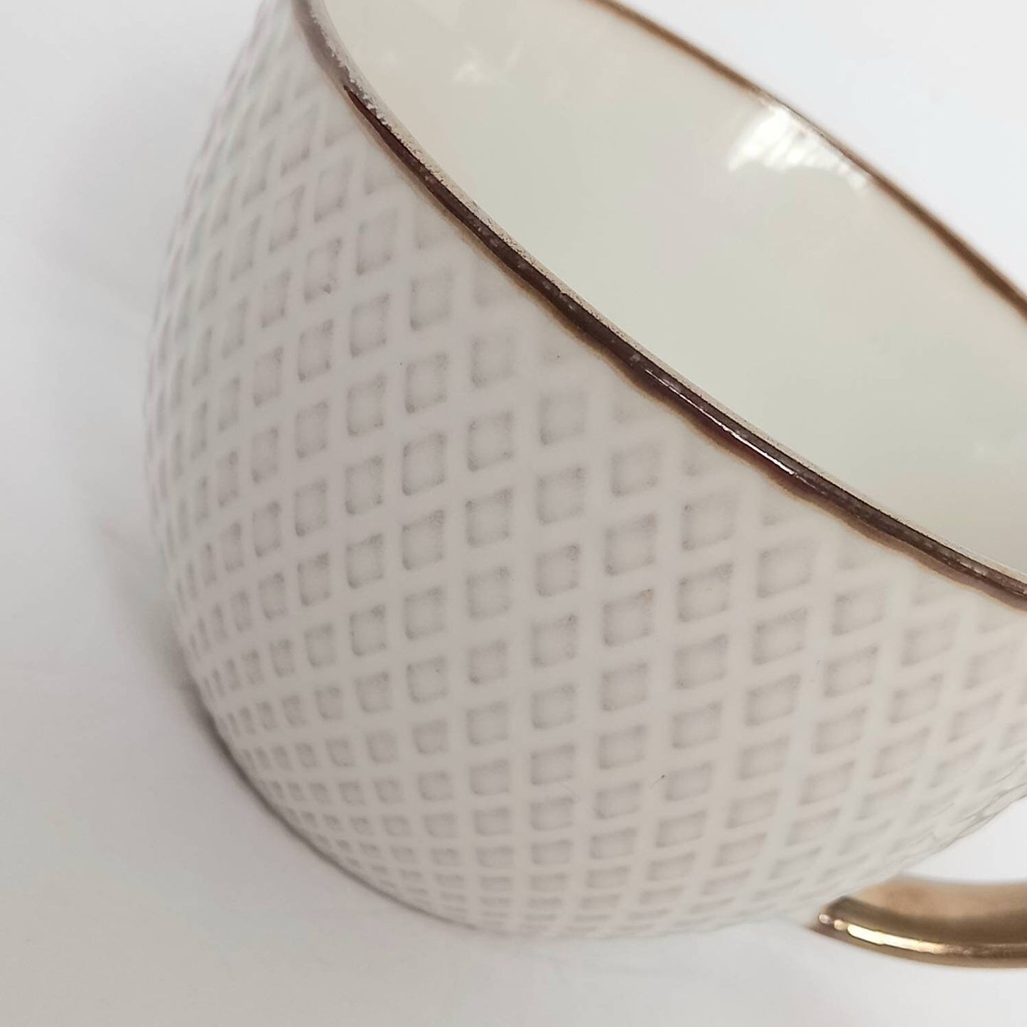 Large Bronze & White Patterned Tea Cup - Coffee Cup, Gifts For Her, Herbal Tea Cup, Diamond Mug, Cute Tea Cup, Bronze Tea cup, White Mug