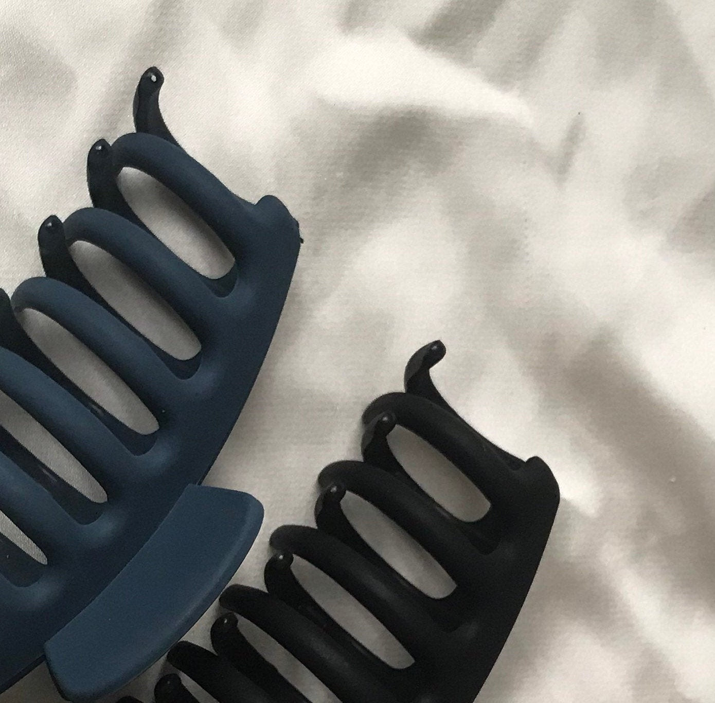 2 Hair Clamps - Hair Clip, Blue Hair Accessories, Black Hair Claw, Blue Hair Claw, Fashion Acessories, Minimalistic Hair Clips, Neutral