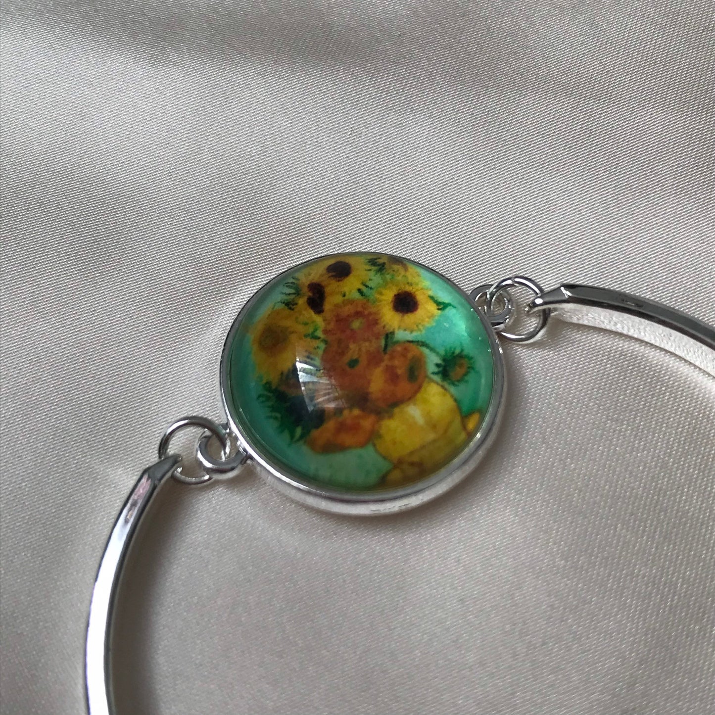 Sunflower Charm Bracelet - Famous Painting Bracelet, Sunflower Jewellery, Vincent Van Gogh, Charm Jewellery, Accessories, Art Lover Gift