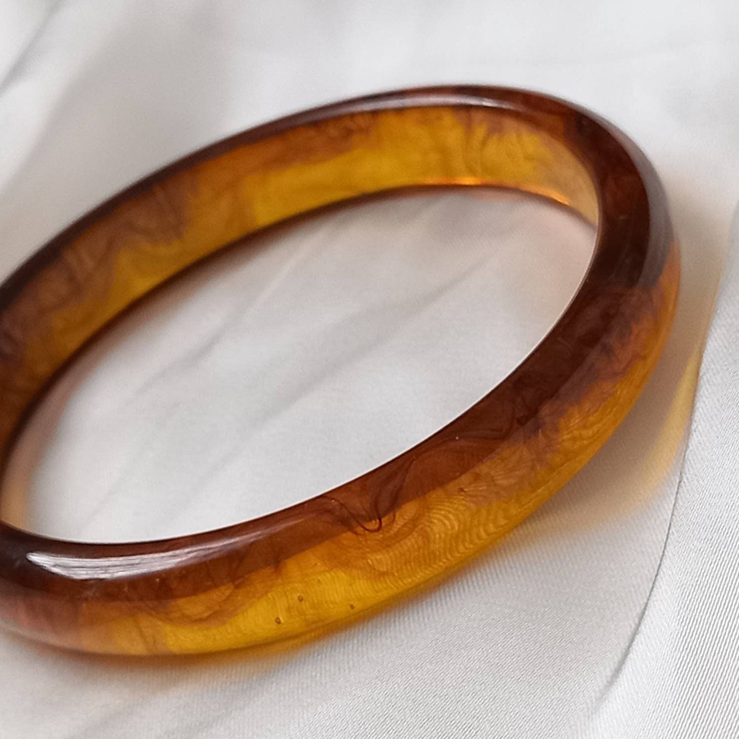 Chunky Resin Tortoiseshell Bracelet - Chunky Bracelet, Resin Bracelet, Brown Bracelet, Thick Bracelet, Chunky jewellery, Resin Jewellery
