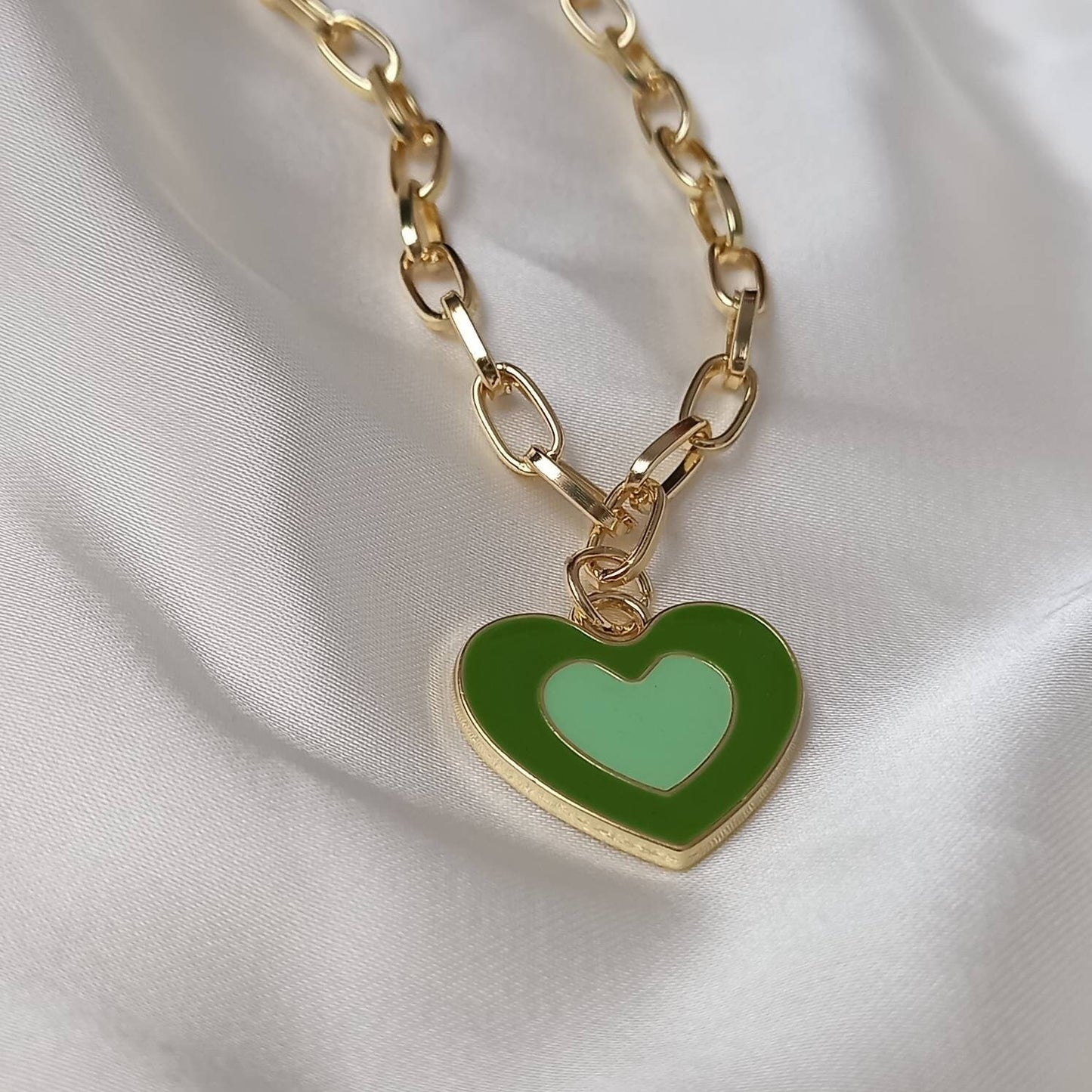 Green & Gold Retro Heart Necklace - 70's Style Necklace, Vintage Style, Hanging Jewellery, Accessories, Green Jewellery, Gold Necklace