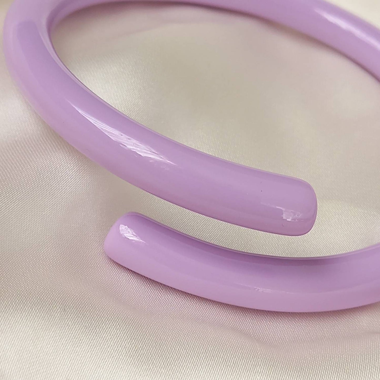 Chunky Purple Resin Bracelet - Chunky Bracelet, Resin Bracelet, Purple Bracelet, Lilac Bracelet, Chunky jewellery, Purple Resin Jewellery
