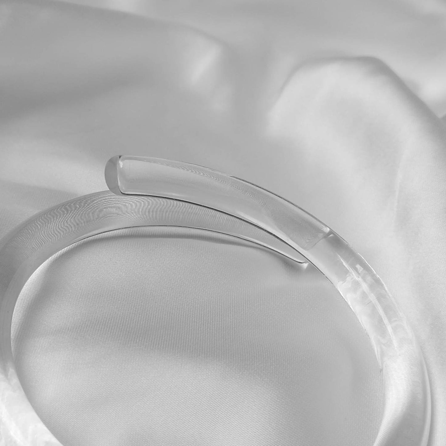 Chunky Clear Resin Bracelet - Chunky Bracelet, Resin Bracelet, Clear Bracelet, Chunky jewellery, Clear Resin Jewellery