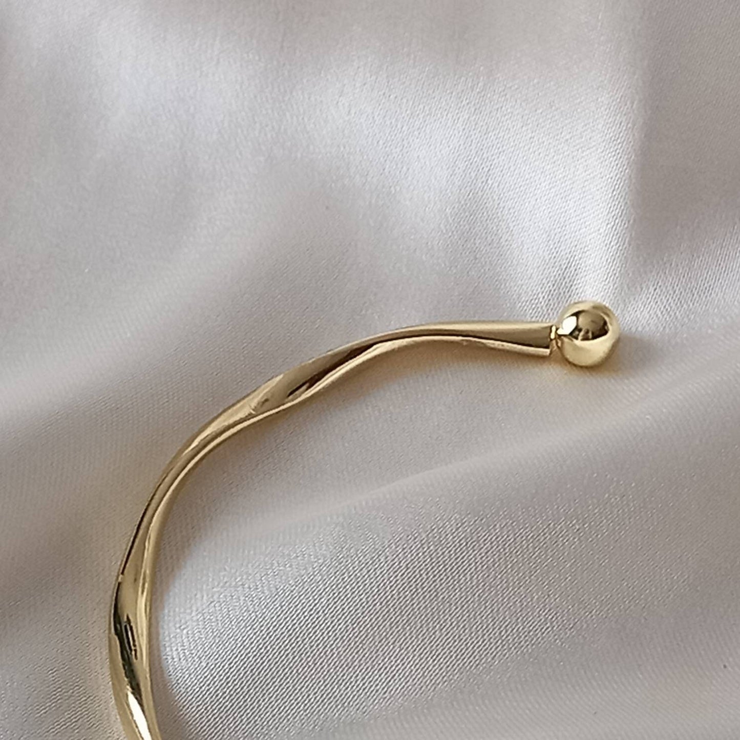 Gold Plated Bangle Bracelet - Gold Jewellery, Accessories, Gold Bangle, Bangle Jewellery,Minimal Bangle Bracelet,Gift For Her,Modern Jewelry