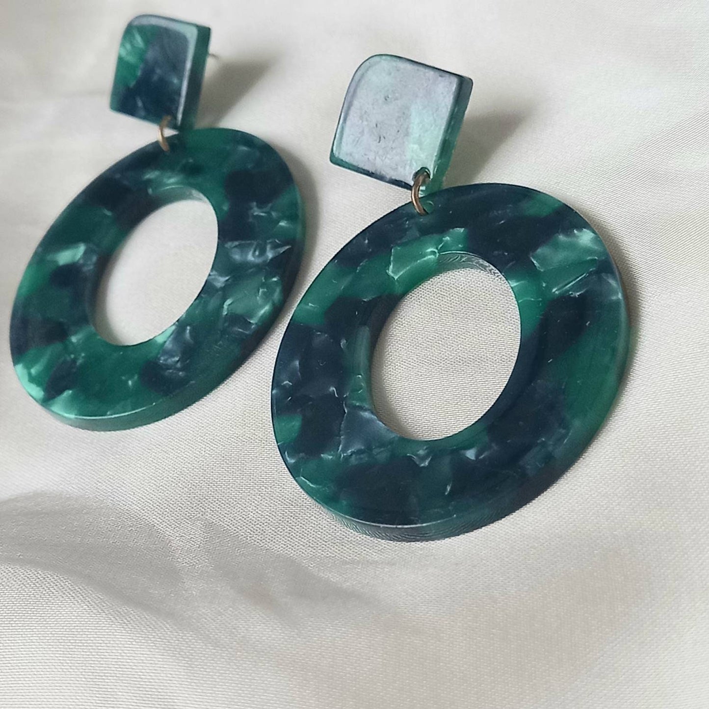Green Resin Drop Earrings - High Polished,Hanging Jewellery,Accessories,Green Jewellery,Gold Earrings,Emerald Green,Resin Earrings