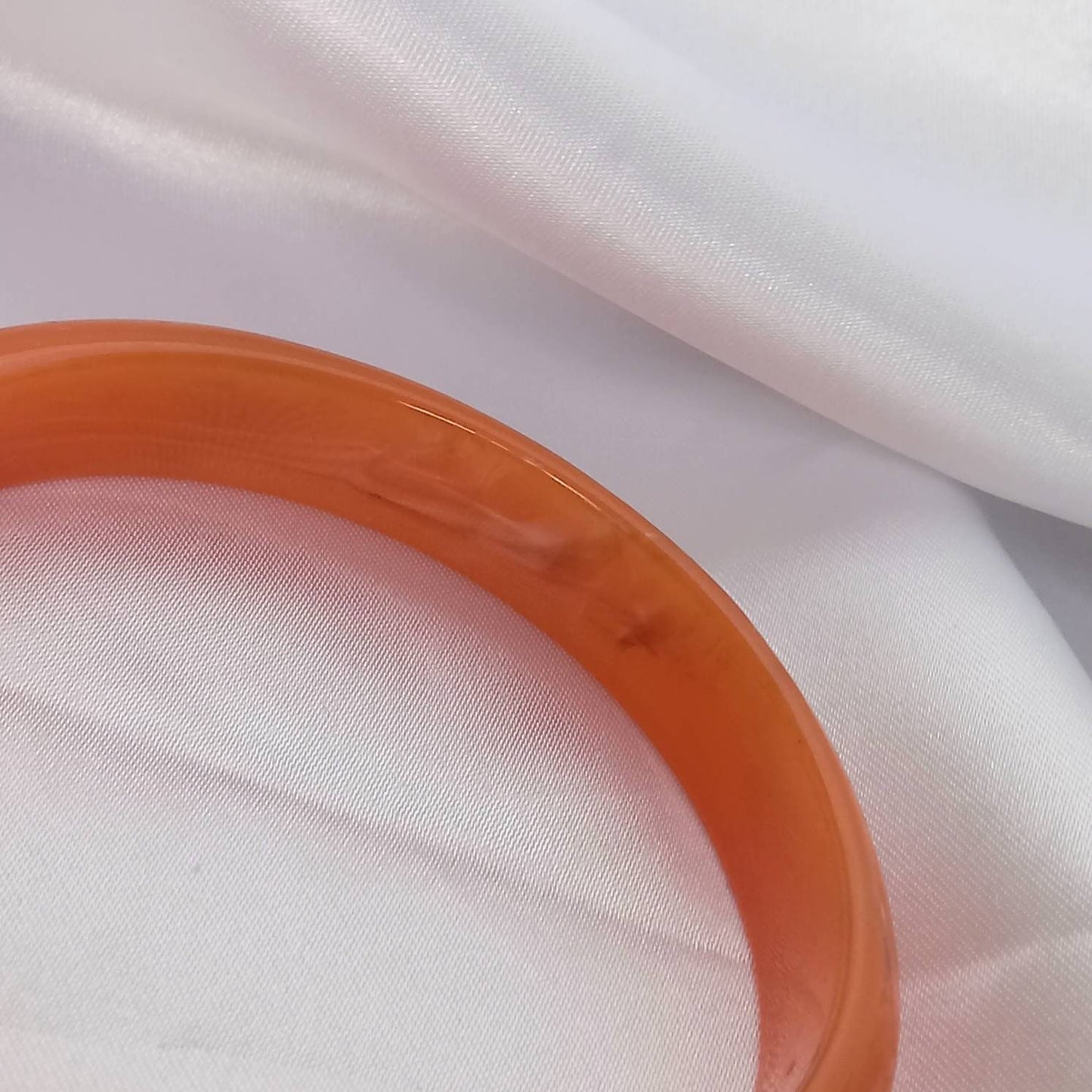 Chunky Orange Resin Bracelet - Orange Chunky Bracelet, Orange Resin Bracelet, Orange Bracelet, Chunky jewellery, Orange Resin Jewellery