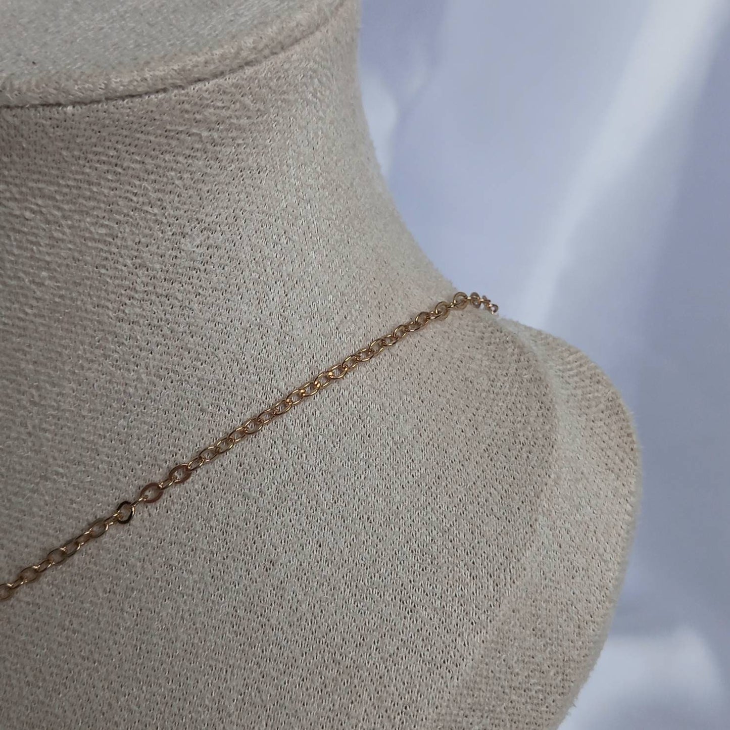 Brown & Gold Retro Heart Necklace - 70's Style Necklace,Vintage Style,Gold Necklaces In The UK,Heart Jewellery,Heart Necklaces In The UK