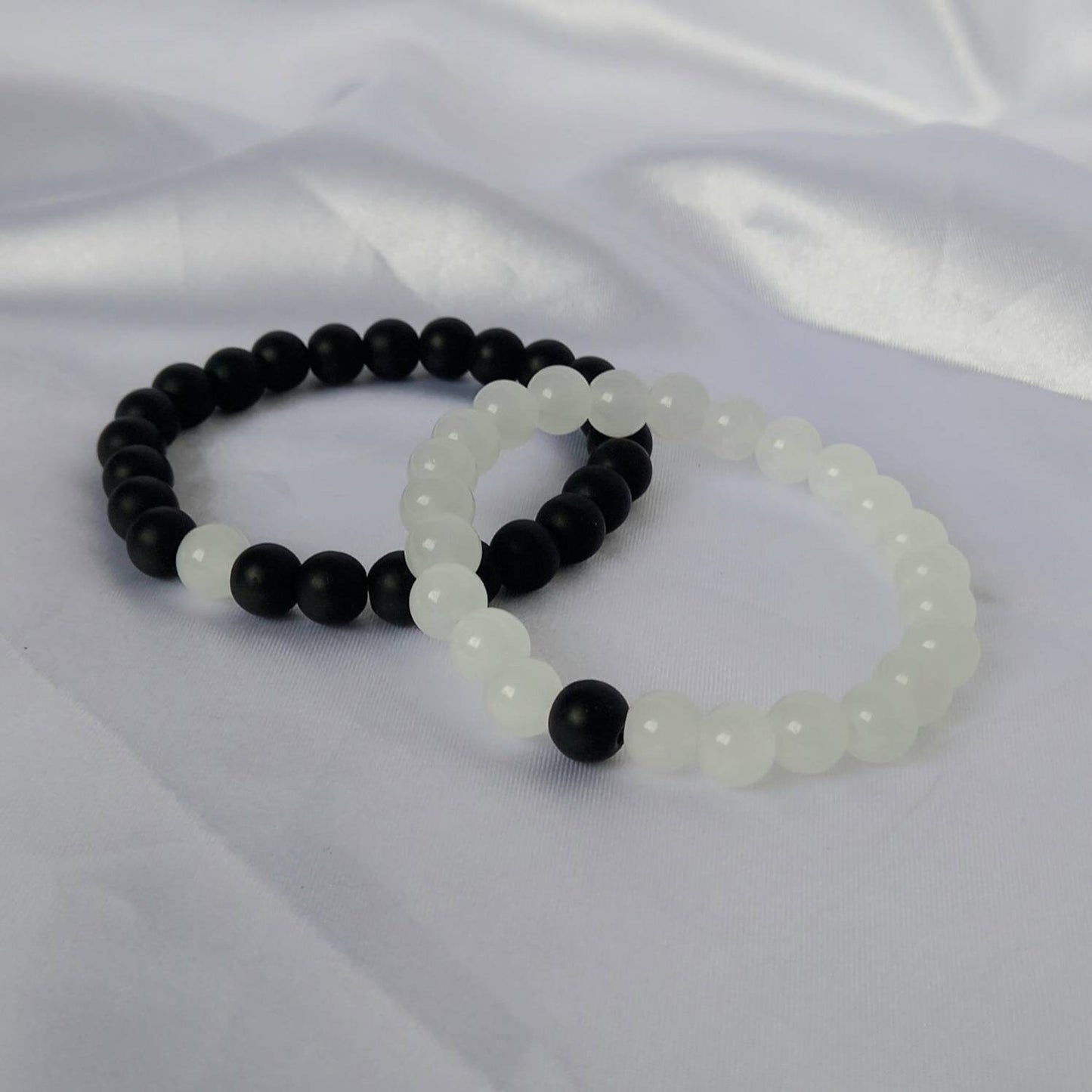 2 Matching Friendship Bead Bracelets - Beaded Jewellery,Friendship Jewellery,Beaded Bracelets,Friendship Bracelet,Black & White Jewellery