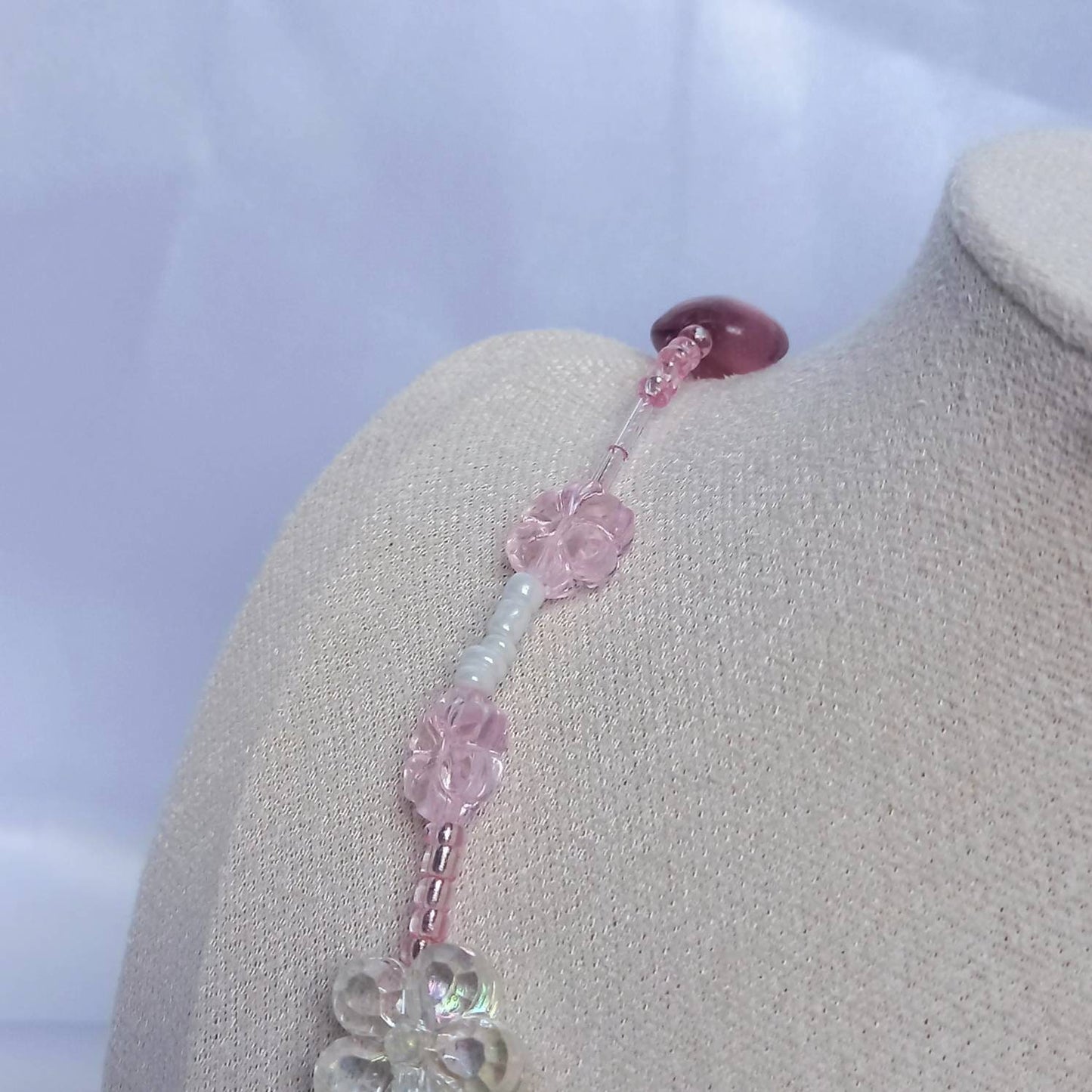 Pink Floral Bead Necklace - Chunky Necklace,Chunky Jewellery,Pink Beaded Necklace,Pink Bead Jewellery,Pink Bead Necklace,Flower Necklace