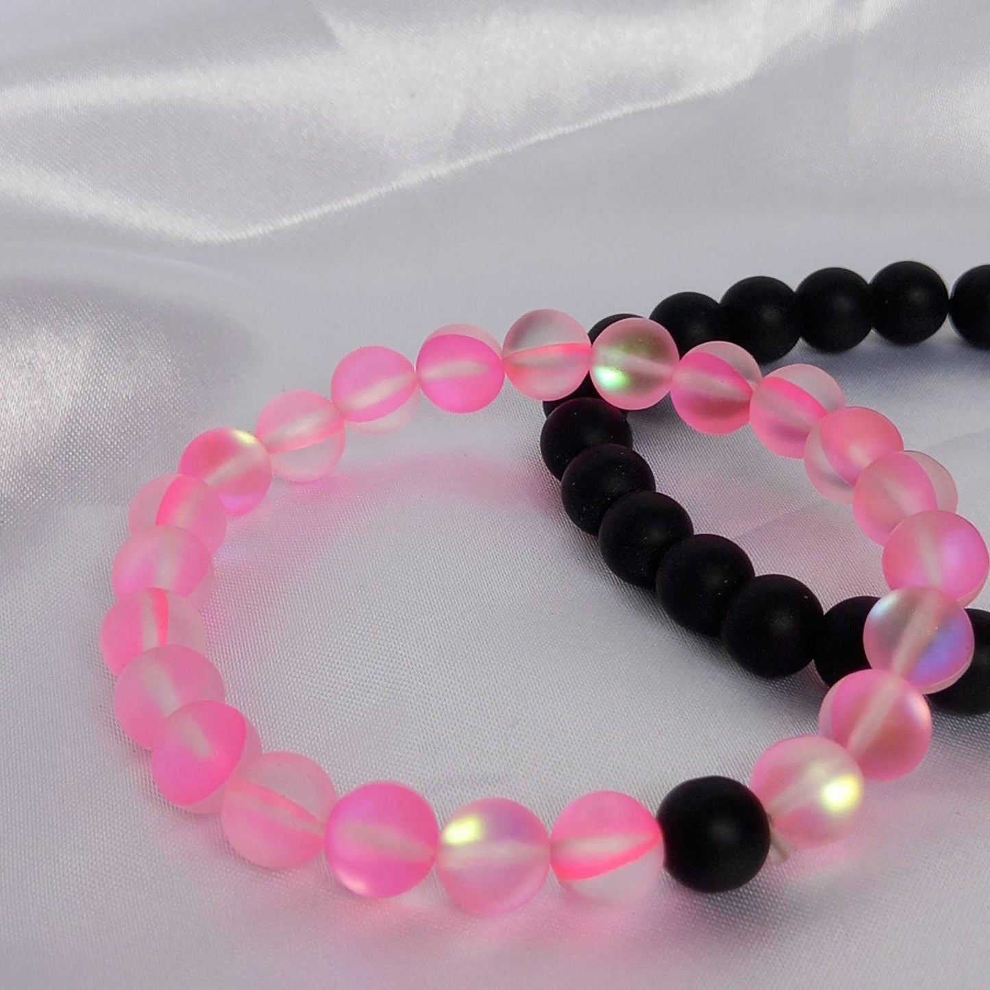 2 Matching Friendship Bead Bracelets - Beaded Jewellery,Friendship Jewellery,Beaded Bracelets,Friendship Bracelets,Black & Pink Jewellery