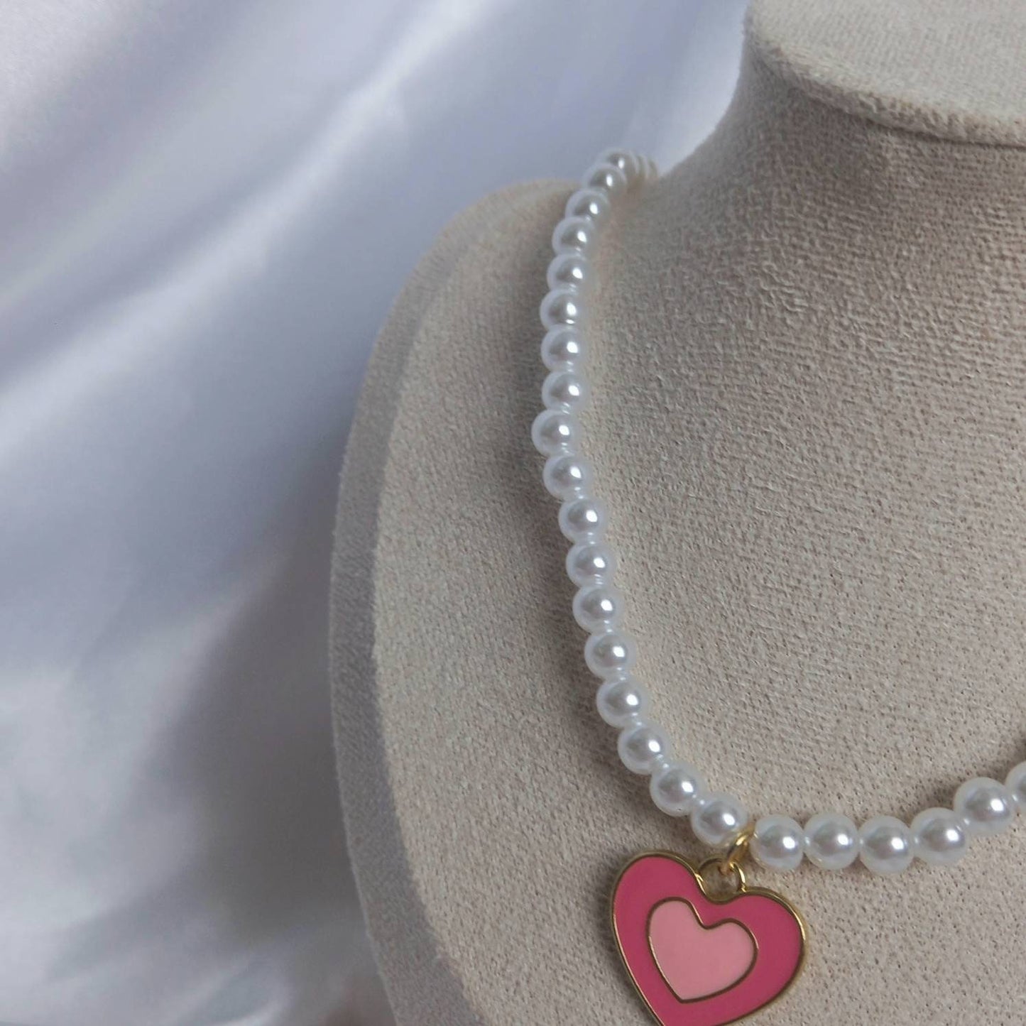 Pink & Gold Retro Heart Drop Charm Pearl Necklace - Pearl Necklace,Pink Heart Necklace,Pink Beaded Necklaces In The UK,Beaded Jewellery