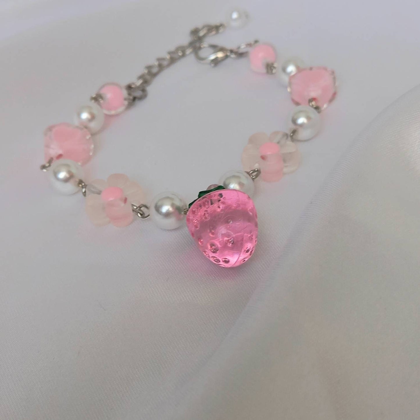 Chunky Bead Strawberry Bracelet - Chunky Bead Bracelet,Beaded Bracelets,Pink Bracelet,Pink Bead Bracelets In The UK,Pink Jewellery In The UK