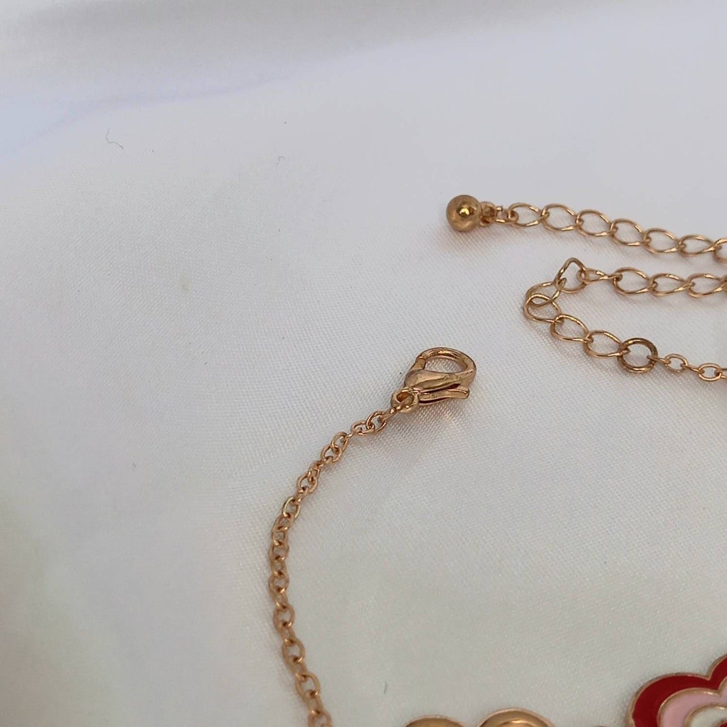 Gold & Pink Heart Bracelet - Gold Jewellery In The UK,Gold Bracelets In The UK,Pink Heart Bracelet,Heart Jewellery,Gold Chain Bracelets