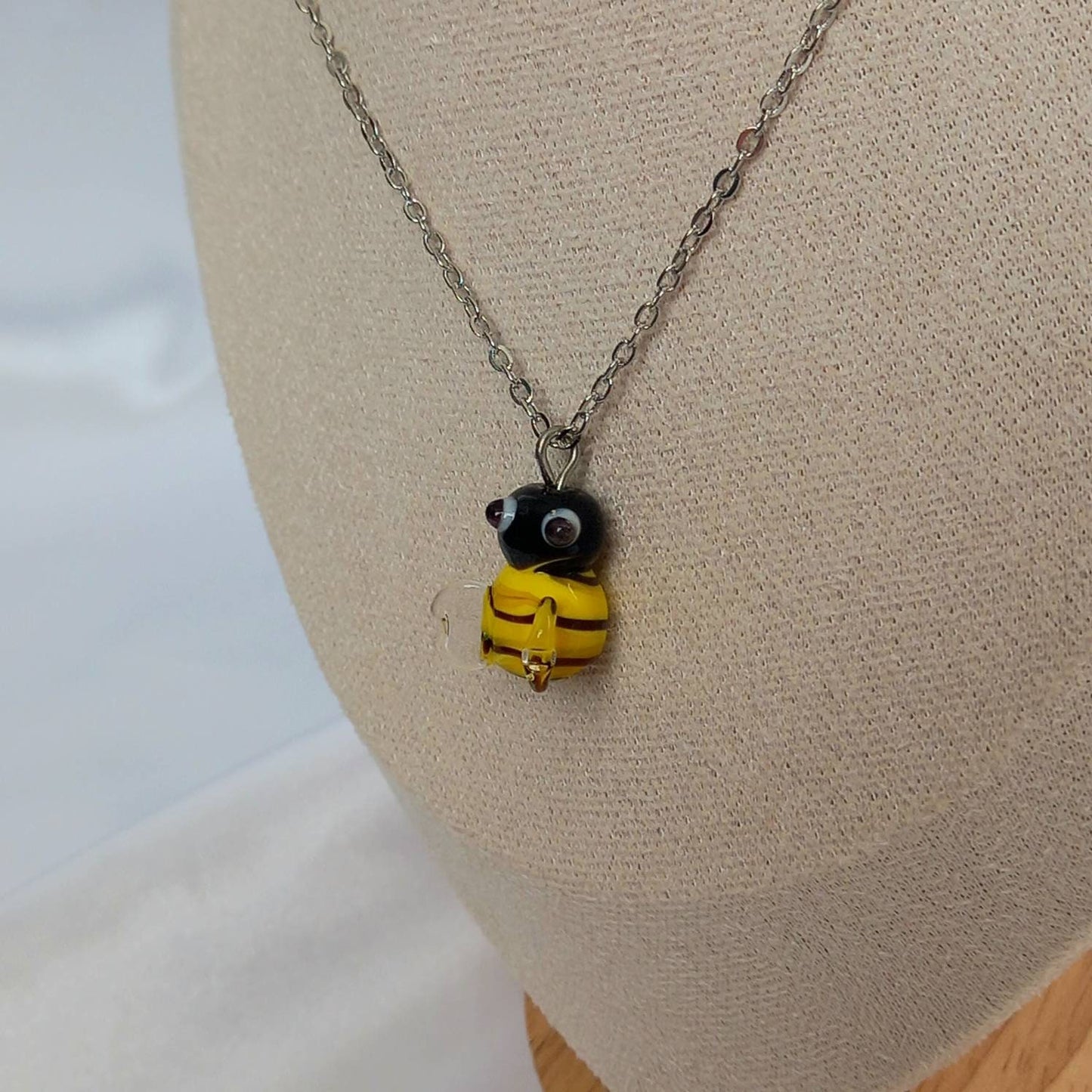 Silver Bumble Bee Necklace - Glass Bead Necklace,Silver Jewellery,Bee Necklace,Bee Jewelley,Silver Necklace In The UK,Bee Charm Necklace