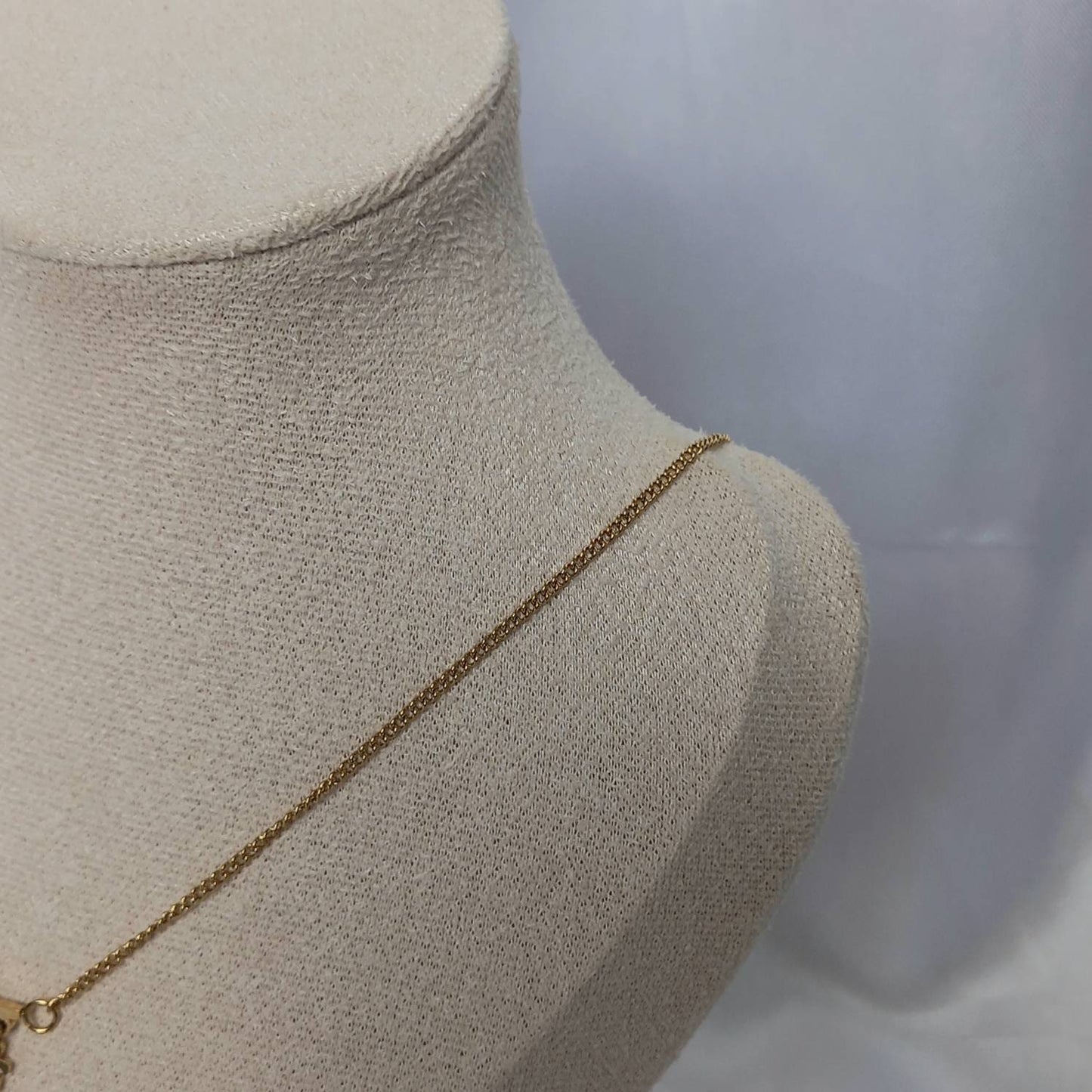 Gold Love Necklace - Gold Necklaces In The UK,Gold Letter Necklaces,Gold Letter Jewellery In The UK,Birthday Gift,Love Jewellery