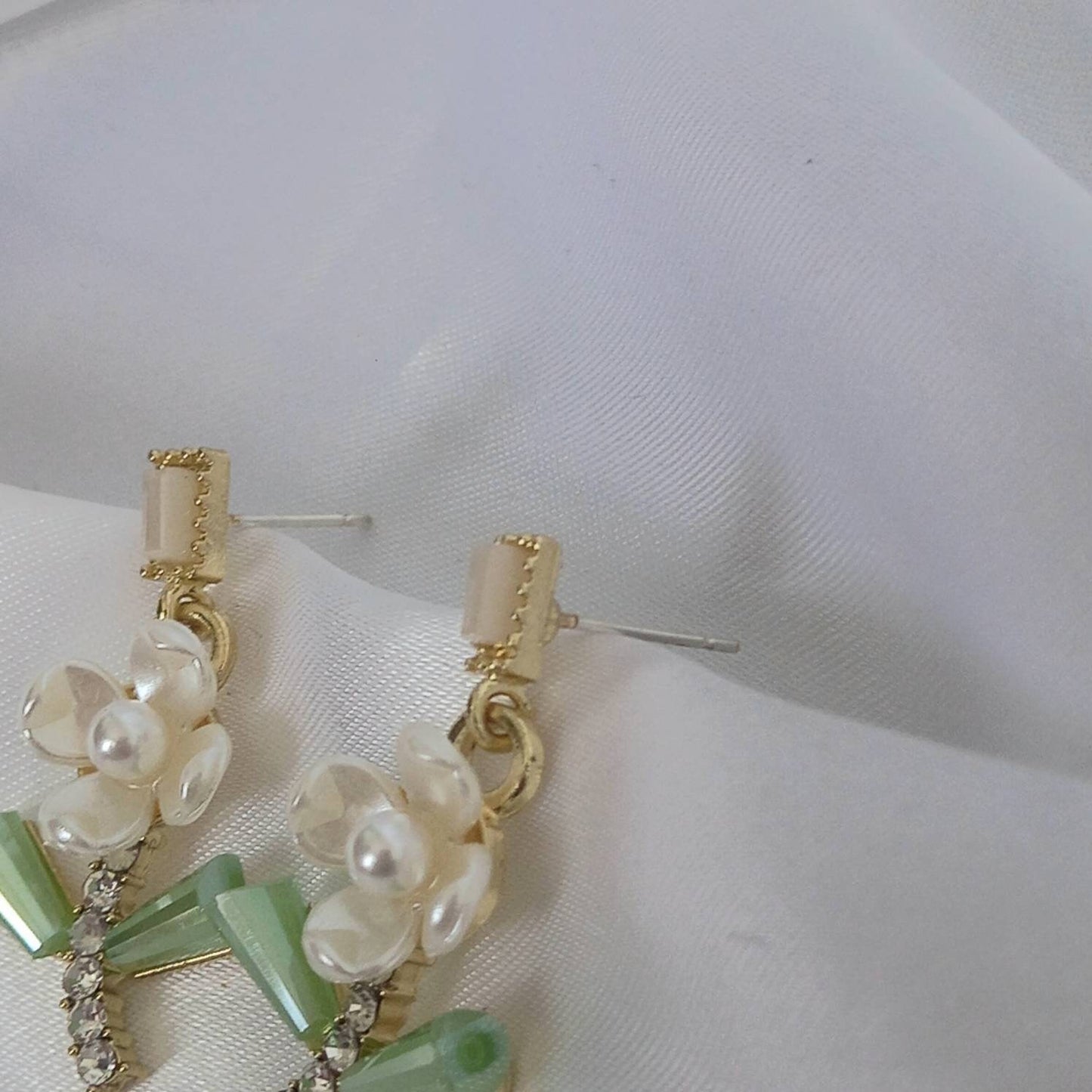 Gold Flower Drop Earrings - Gold Flower Earrings,Beaded Flower Jewellery,Floral Earrings,Bead Earrings In The UK,Gold Jewellery In The UK