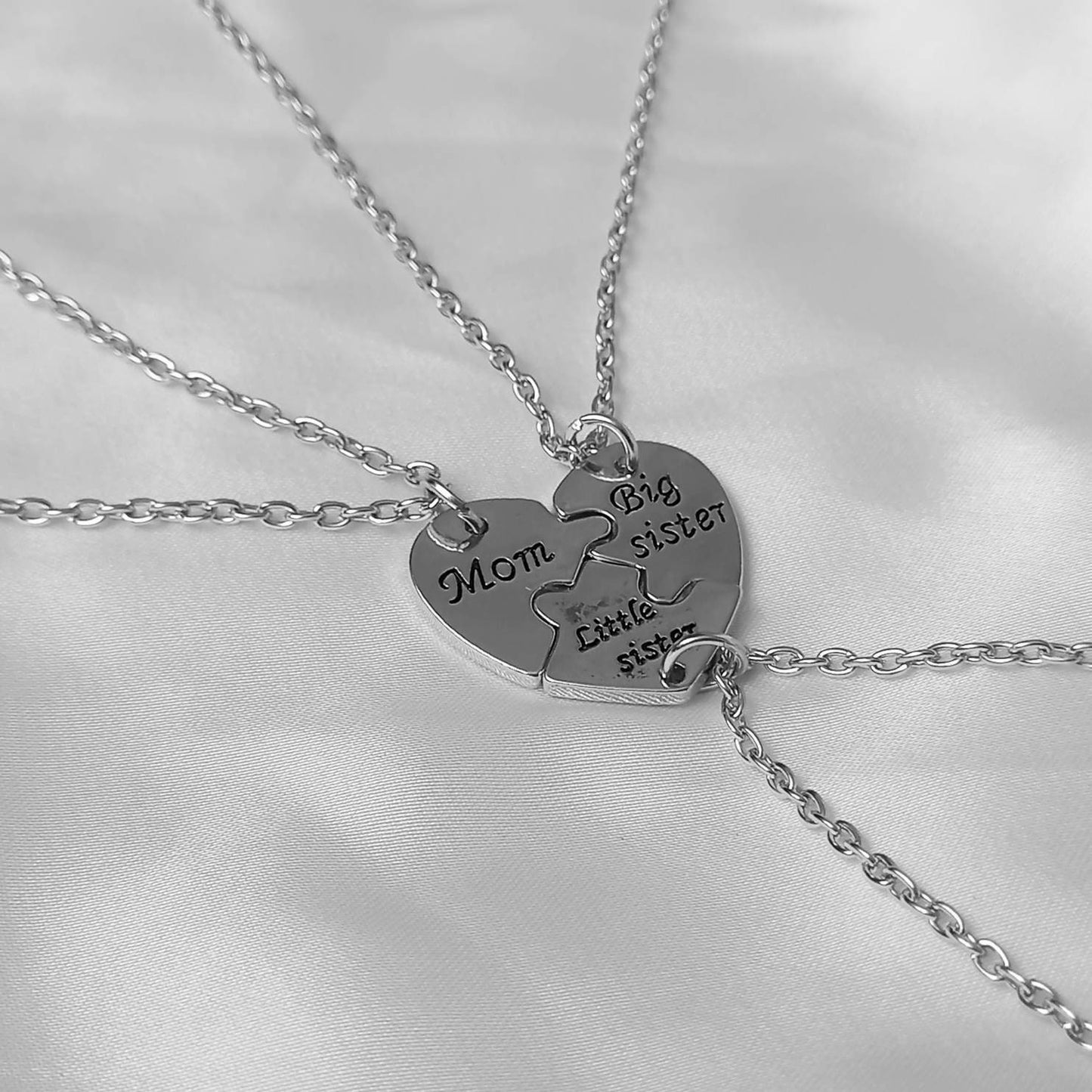 3 Piece Sibling Necklace Set - Sisters Necklaces,Jigsaw Matching Necklaces,Mom Necklaces,Mum Necklaces,Gifts For Sister,Gifts For Mom