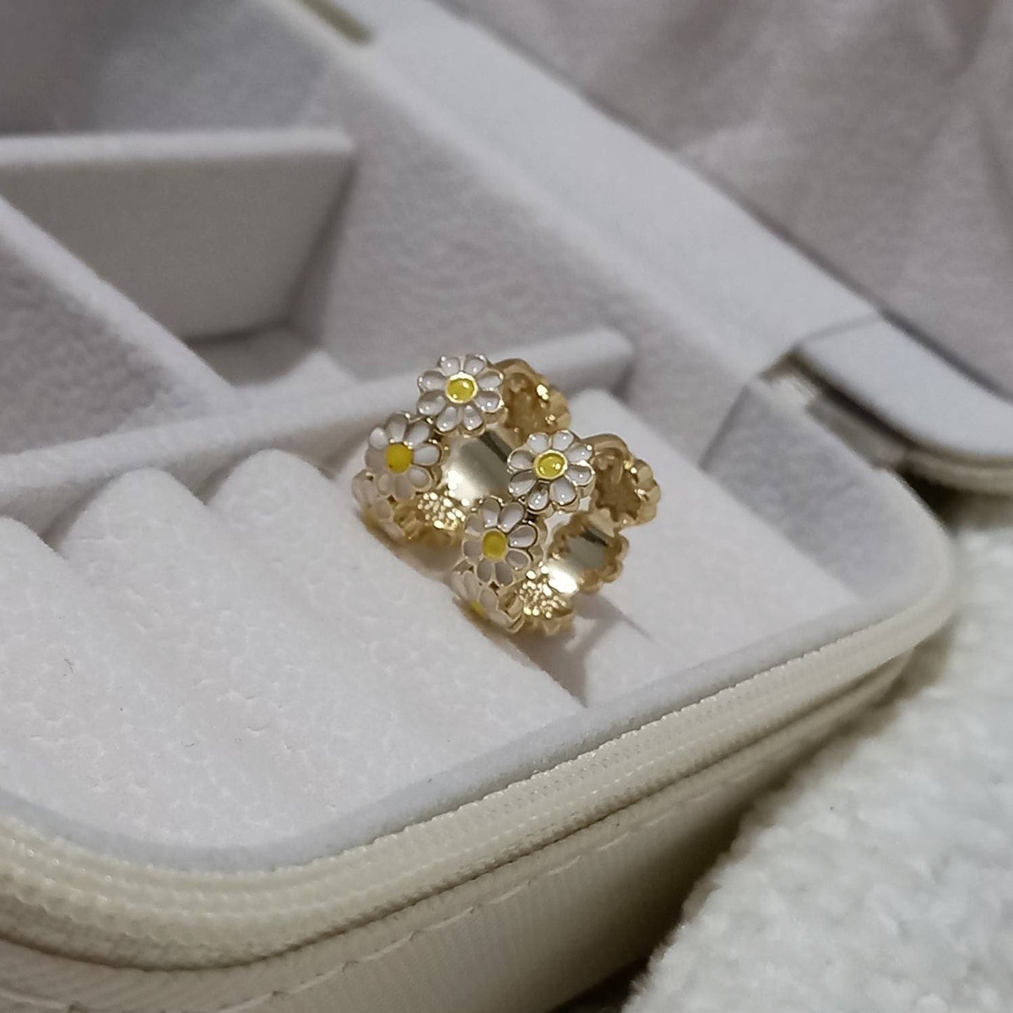Gold Retro Flower Hoop Earrings - 70's Style Earrings,Small Gold Hoops,Dasiy Earrings,Daisy Jewellery,Gold Jewellery,Gold Earrings In The UK