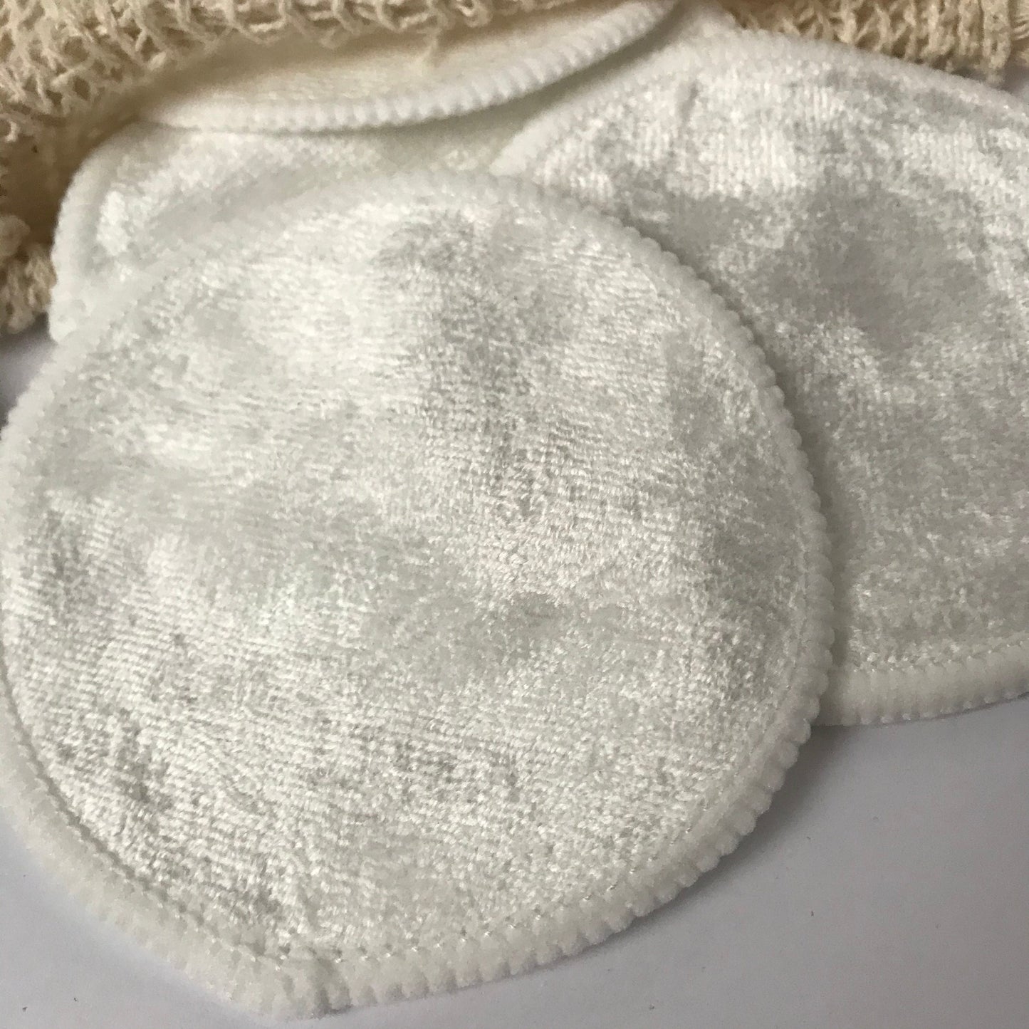 Sustainable Natural Reusable Make Up Wiples In Sisal Bag - Eco Friendly,Bath Accessory,Shower Accessory,Plastic Free,Compostable Face Wipes