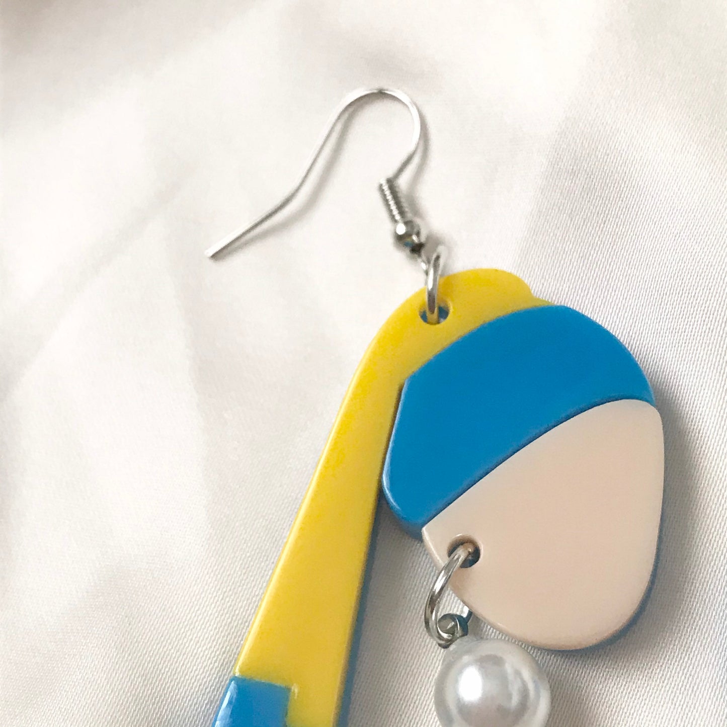 Girl With The Pearl Earring Charm Drop Earrings - Hanging Jewellery, Accessories, Famous Painting, Art Lover Gift, Art Student Gift, Arty