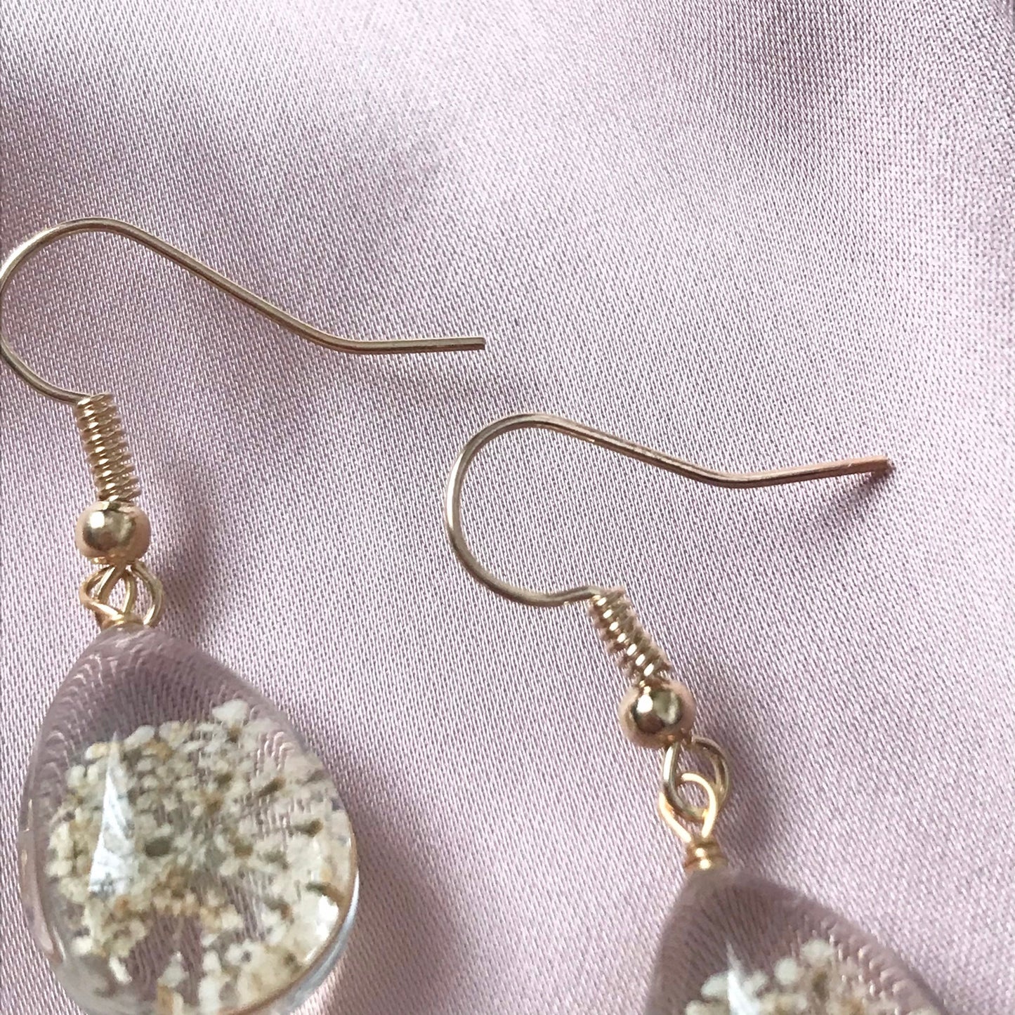 Flower Tear Drop Earrings - Hanging Jewellery, Accessories, Flower Earrings, Flower Jewlellery, White Flower Earrings, Statement Earrings