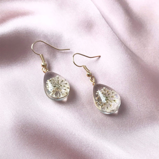 Flower Tear Drop Earrings - Hanging Jewellery, Accessories, Flower Earrings, Flower Jewlellery, White Flower Earrings, Statement Earrings