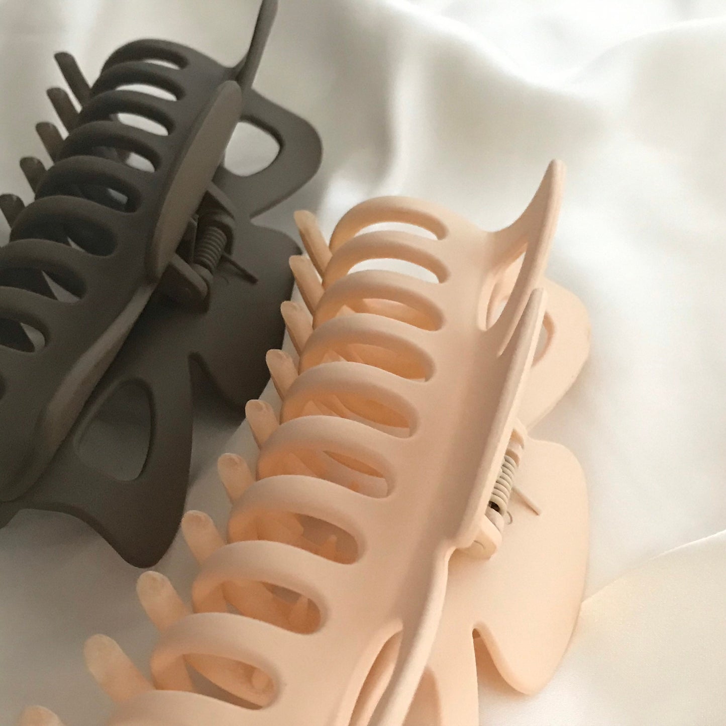 2 Hair Clamps - Hair Clip, Neutral Hair Accessories, Peach Hair Claw, Brown Hair Claw, Fashion Acessories, Minimalistic Hair Clips, Neutral