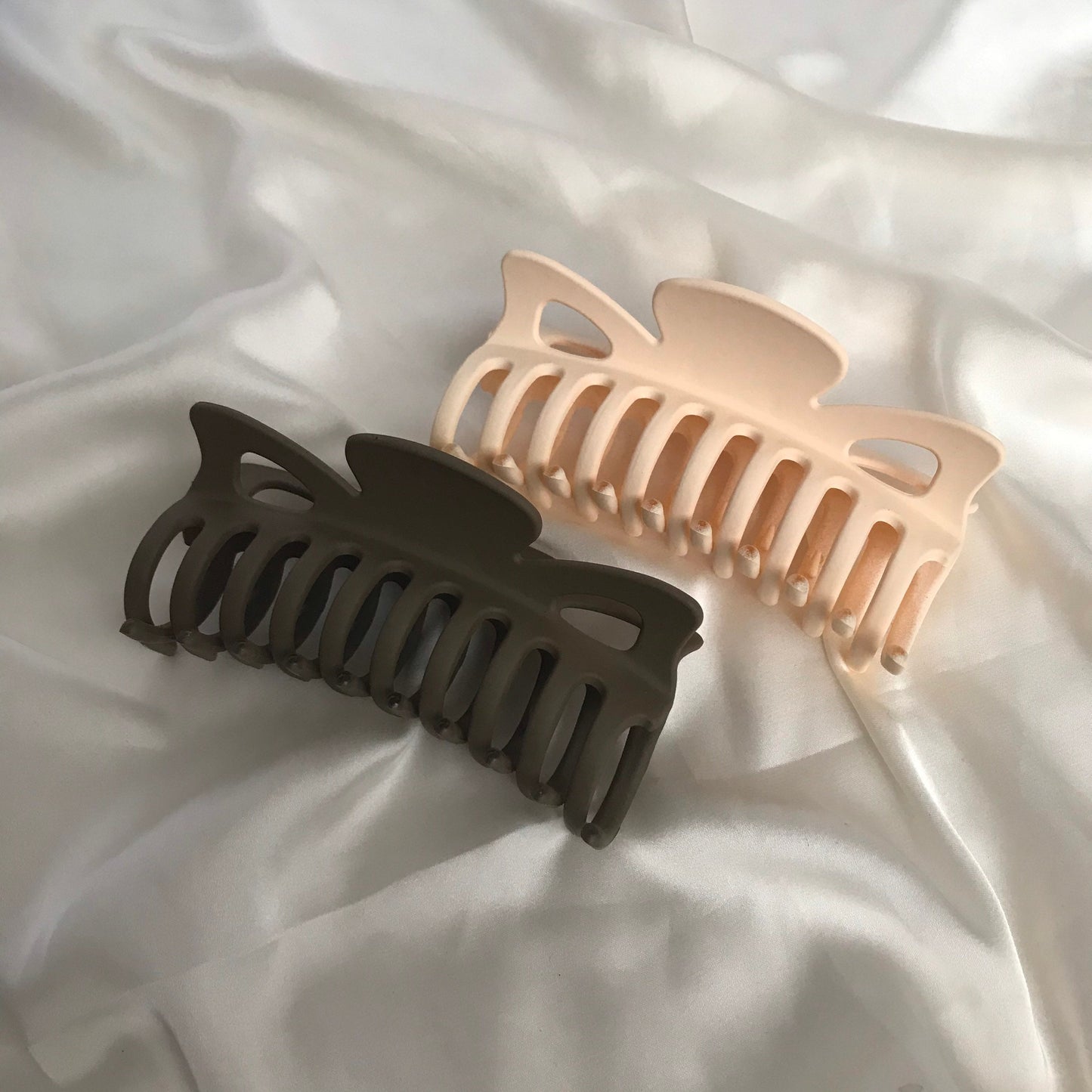 2 Hair Clamps - Hair Clip, Neutral Hair Accessories, Peach Hair Claw, Brown Hair Claw, Fashion Acessories, Minimalistic Hair Clips, Neutral
