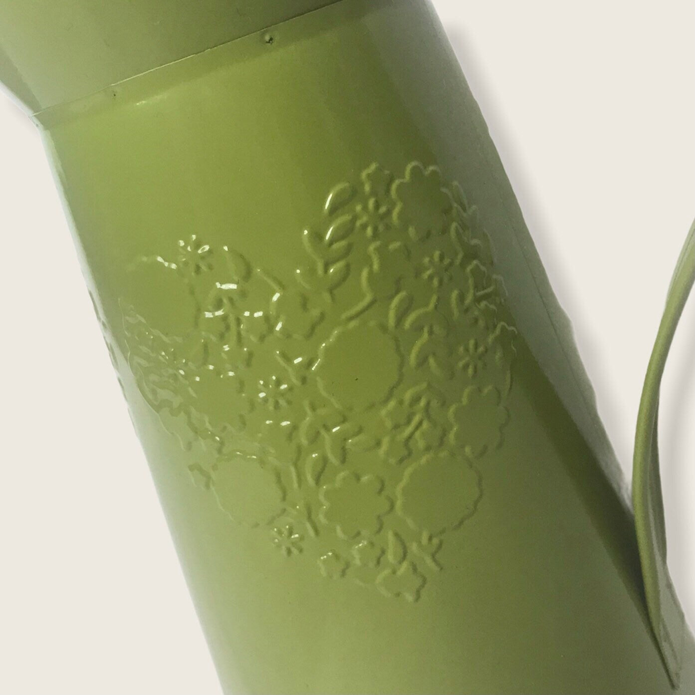 Metal Green Flower Jug - Botanical Jug, Light Green Vase, Metal Jug, Flower Arranging, Decorative Jug, Homeware, Flowers,Home Decor