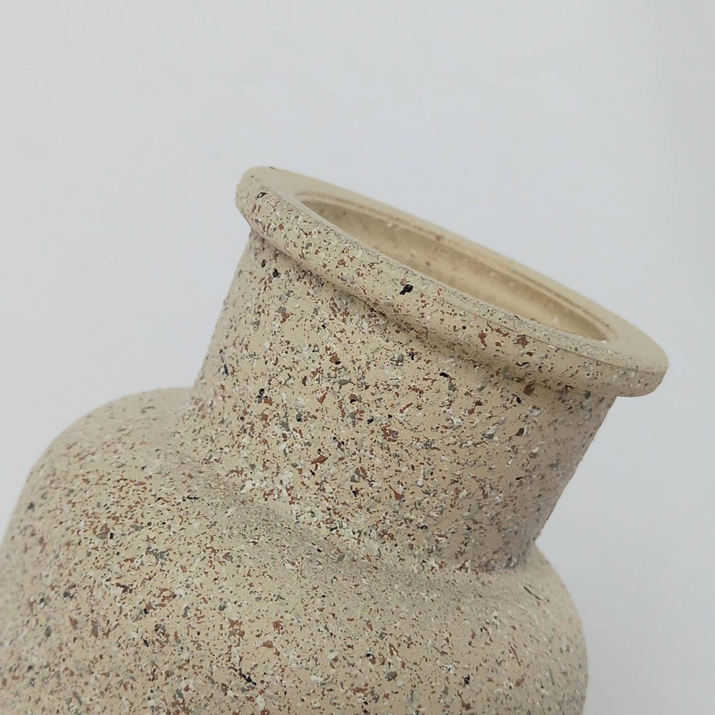 Speckled Cream Painted Glass Vase - Speckled Vase, Cream Vase, Flower Arranging, Decorative Vase, Neutral Homeware, Flowers, Home Decor