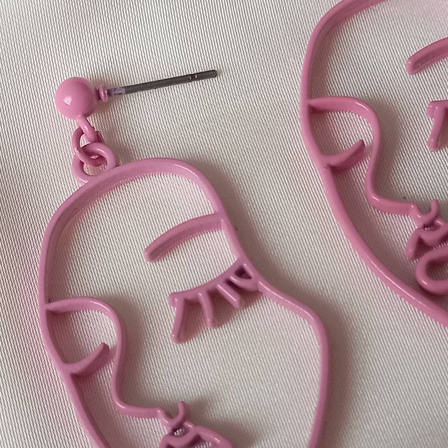 Pink Hollow Out Face Charm Drop Earrings - Feminist Earrings, Abstract Face Earrings, High Polished, Hanging Jewellery, Pink Accessories