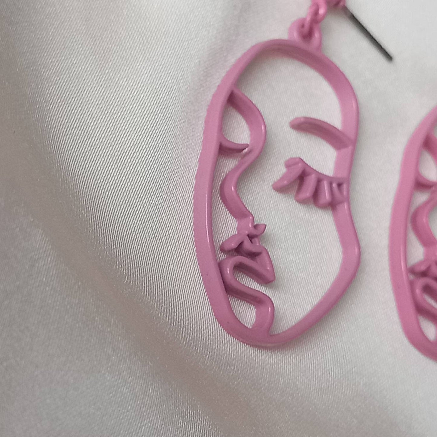 Pink Hollow Out Face Charm Drop Earrings - Feminist Earrings, Abstract Face Earrings, High Polished, Hanging Jewellery, Pink Accessories