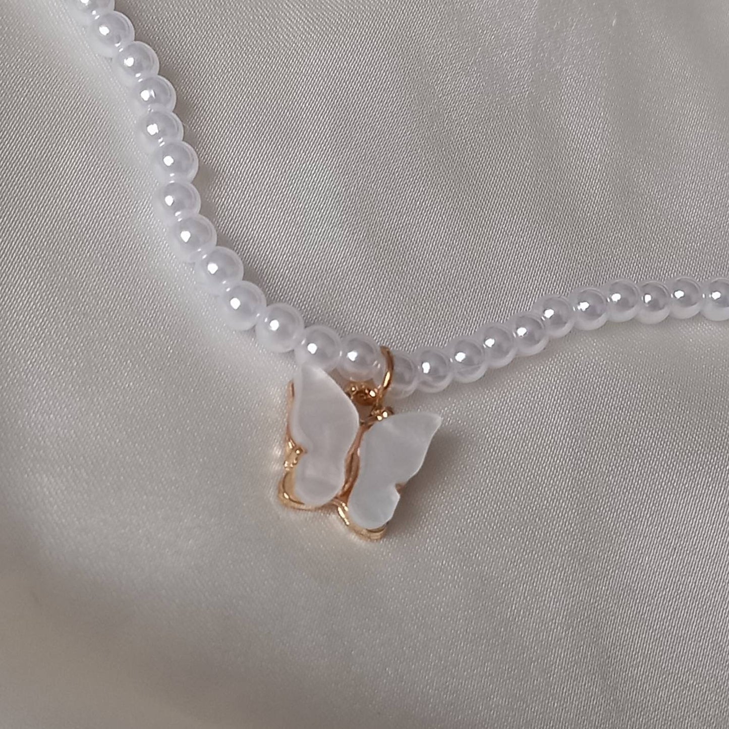Butterfly Faux Pearl Necklace - Pearl Jewellery, Accessories, Classic Necklace,Bead Necklace,Classy Necklace,Cute Necklace,Fashion Jewellery
