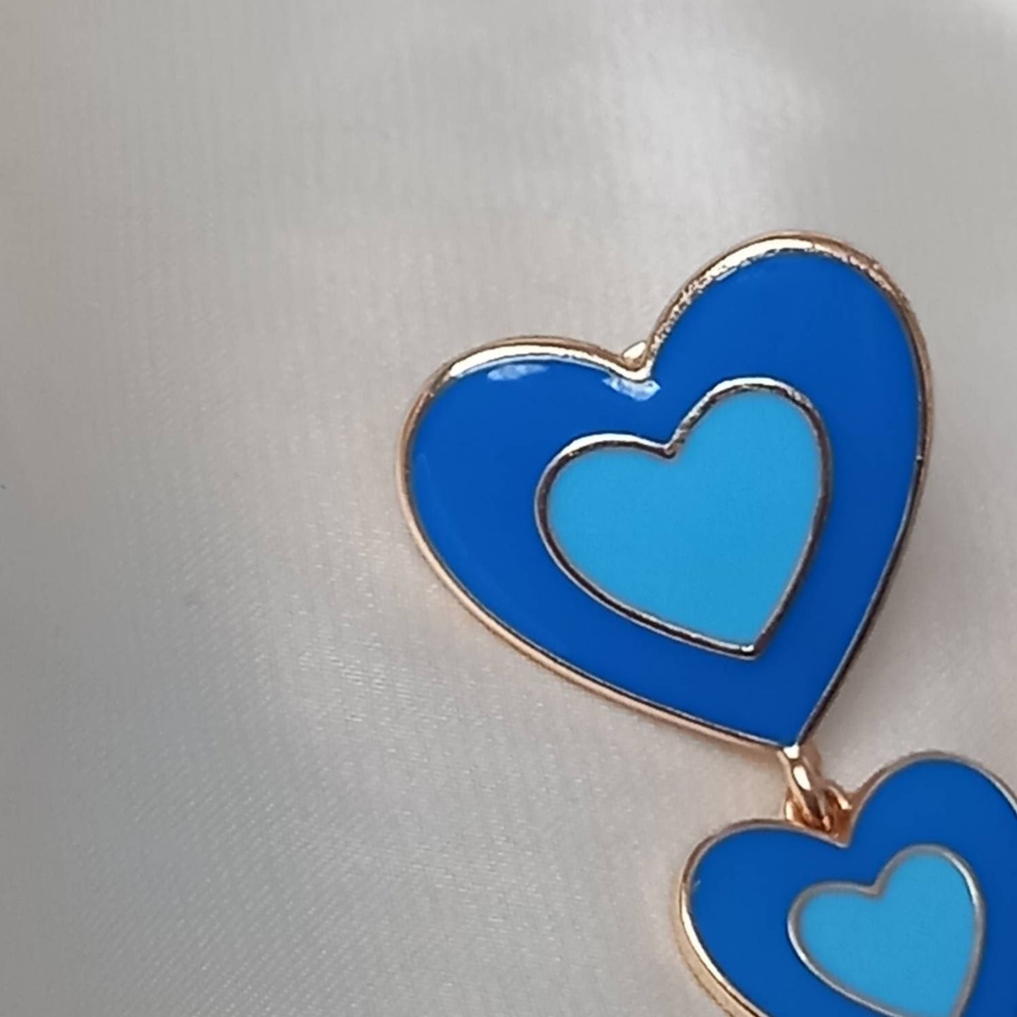 Blue & Gold Retro Heart Drop Earrings -  70's Style Earrings, Vintage Style, Hanging Jewellery,Accessories,Blue Jewellery,Gold Earrings