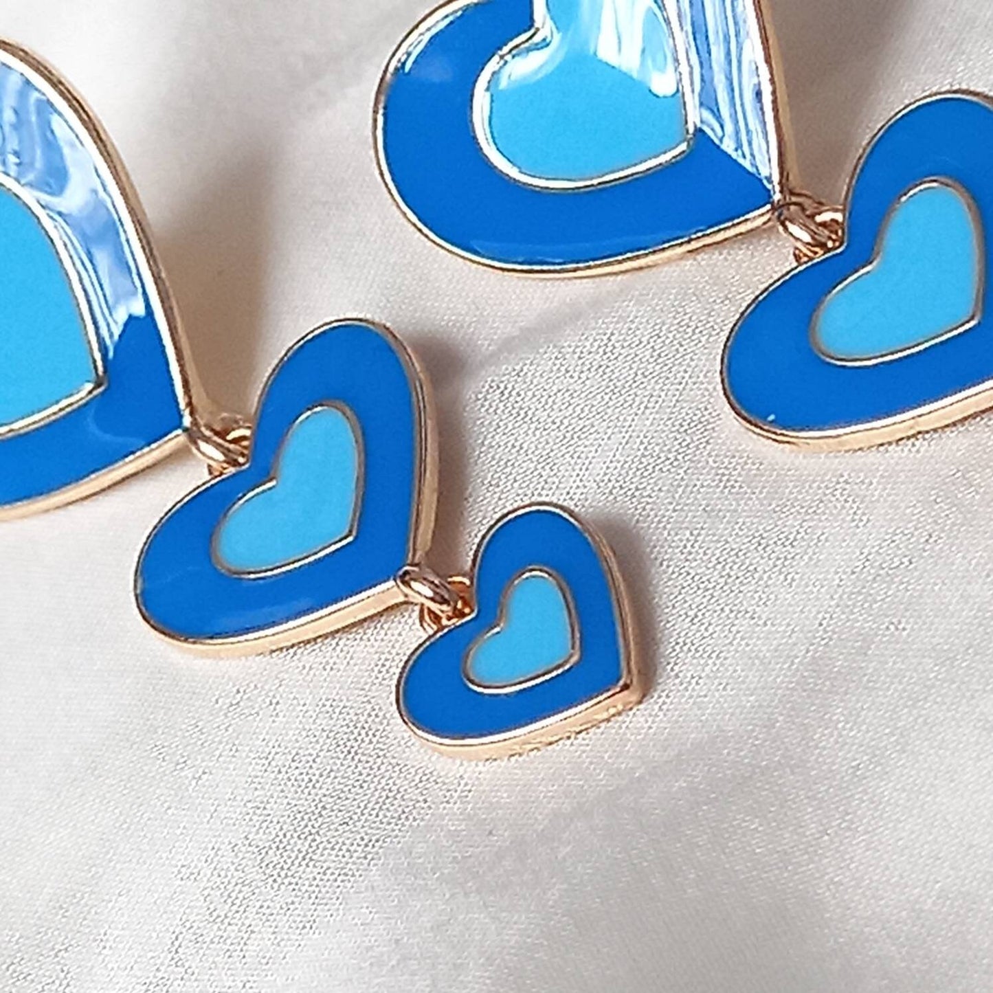 Blue & Gold Retro Heart Drop Earrings -  70's Style Earrings, Vintage Style, Hanging Jewellery,Accessories,Blue Jewellery,Gold Earrings
