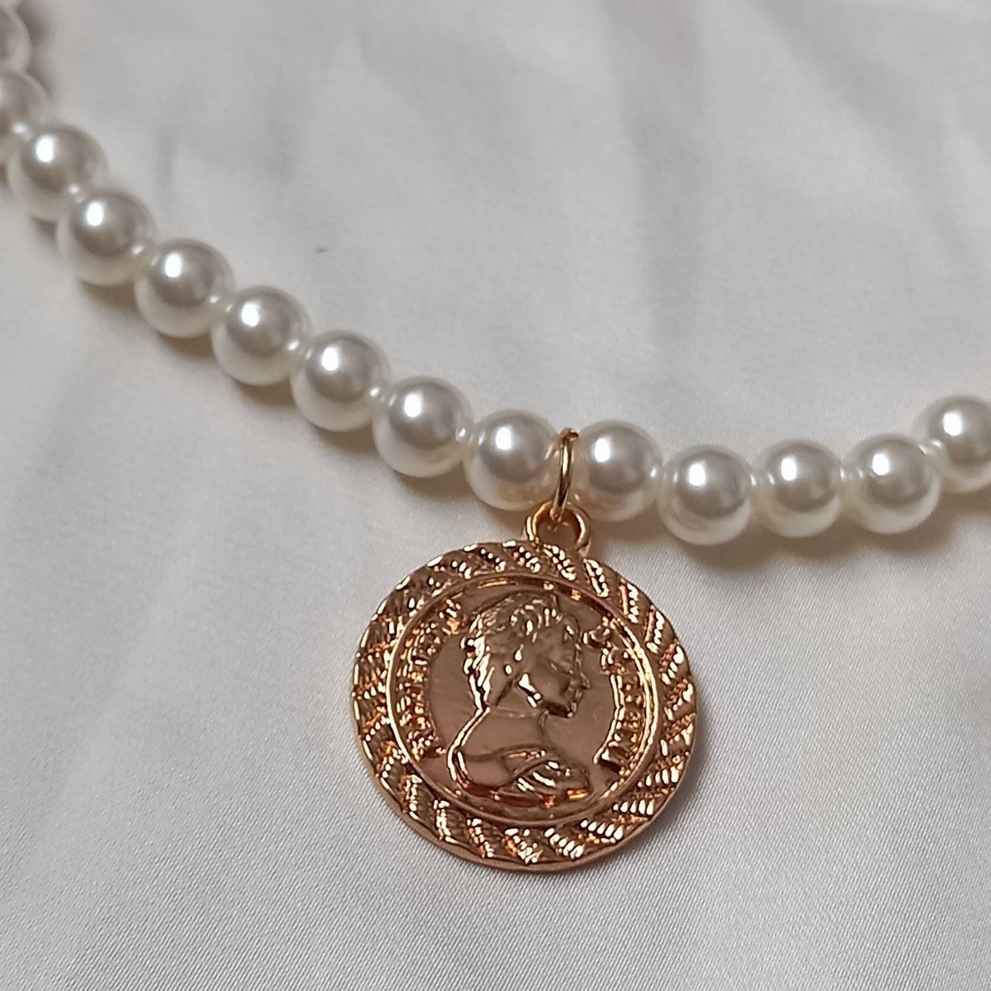 Faux Pearl Coin Necklace - Pearl Jewellery, Accessories, Classic Necklace, Bead Necklace, Classy Necklace, Cute Necklace, Fashion Jewellery