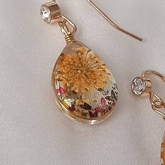 Flower Tear Drop Earrings - Hanging Jewellery, Accessories, Flower Earrings, Flower Jewlellery, Orange Flower Earrings, Statement Earrings
