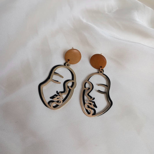Black & Gold Hollow Out Face Charm Drop Earrings - Feminist Earrings, Abstract Face Earrings, Wooden Stud, Hanging Jewellery, Accessories