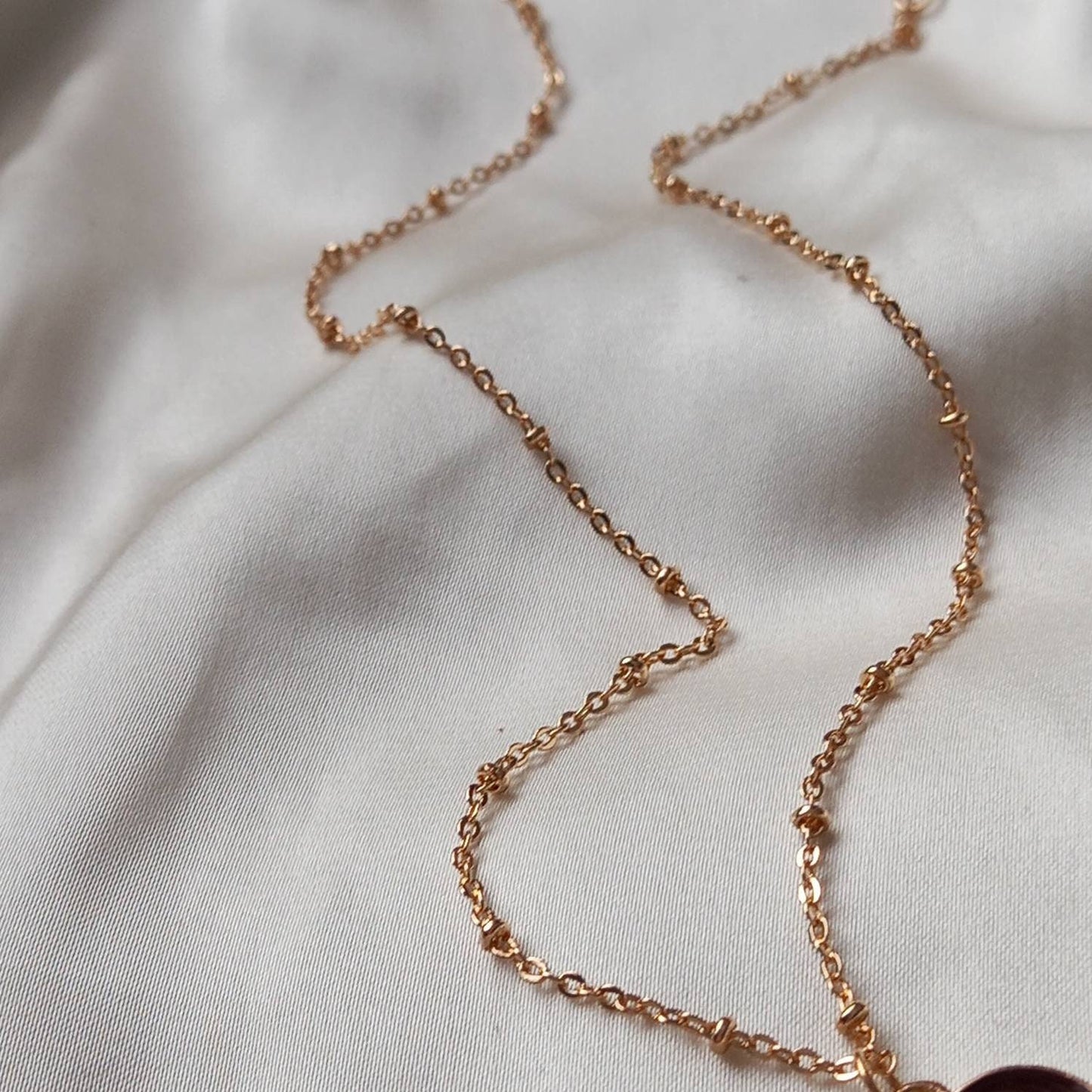 Brown & Gold Retro Heart Charm Necklace -  70's Style Necklace, Vintage Style, Hanging Jewellery,Accessories,Brown Jewellery,Gold Necklace