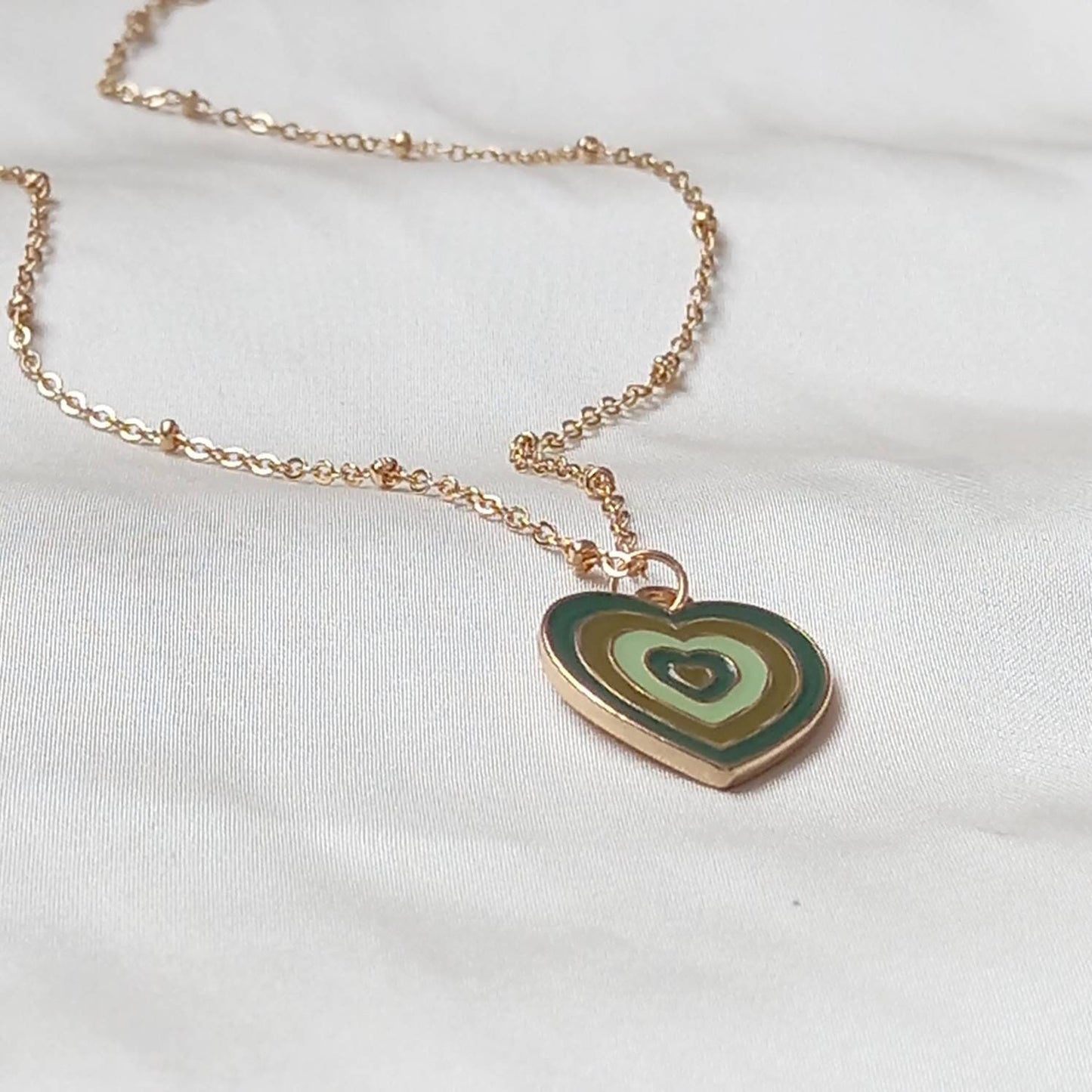 Green & Gold Retro Heart Necklace -  70's Style Necklace, Vintage Style, Hanging Jewellery, Accessories, Green Jewellery, Gold Necklace