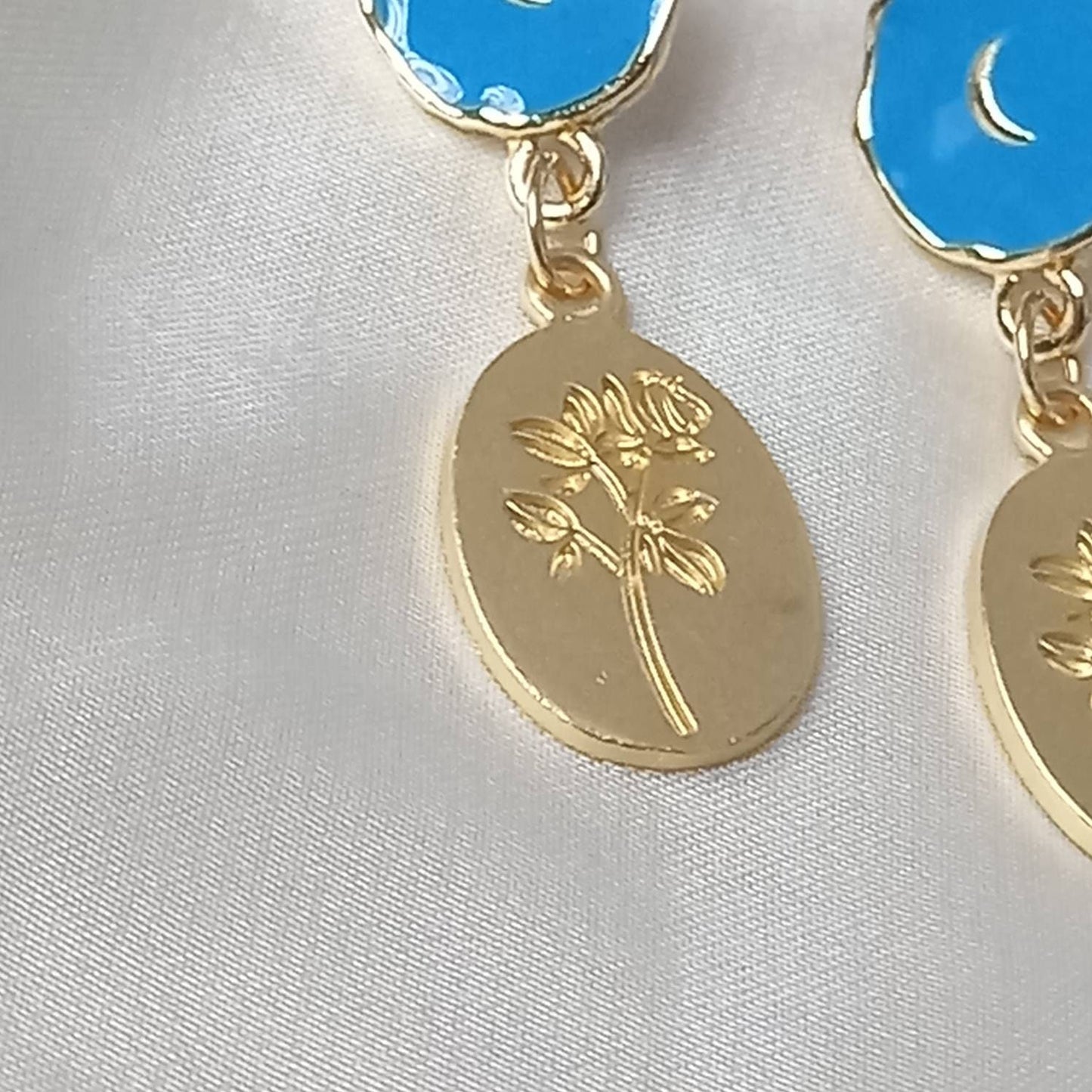 Blue & Gold Flower Drop Earrings -  Blue Earrings, Blue Jewellery, Hanging Jewellery, Gold Accessories, Gold Jewellery, Gold Earrings