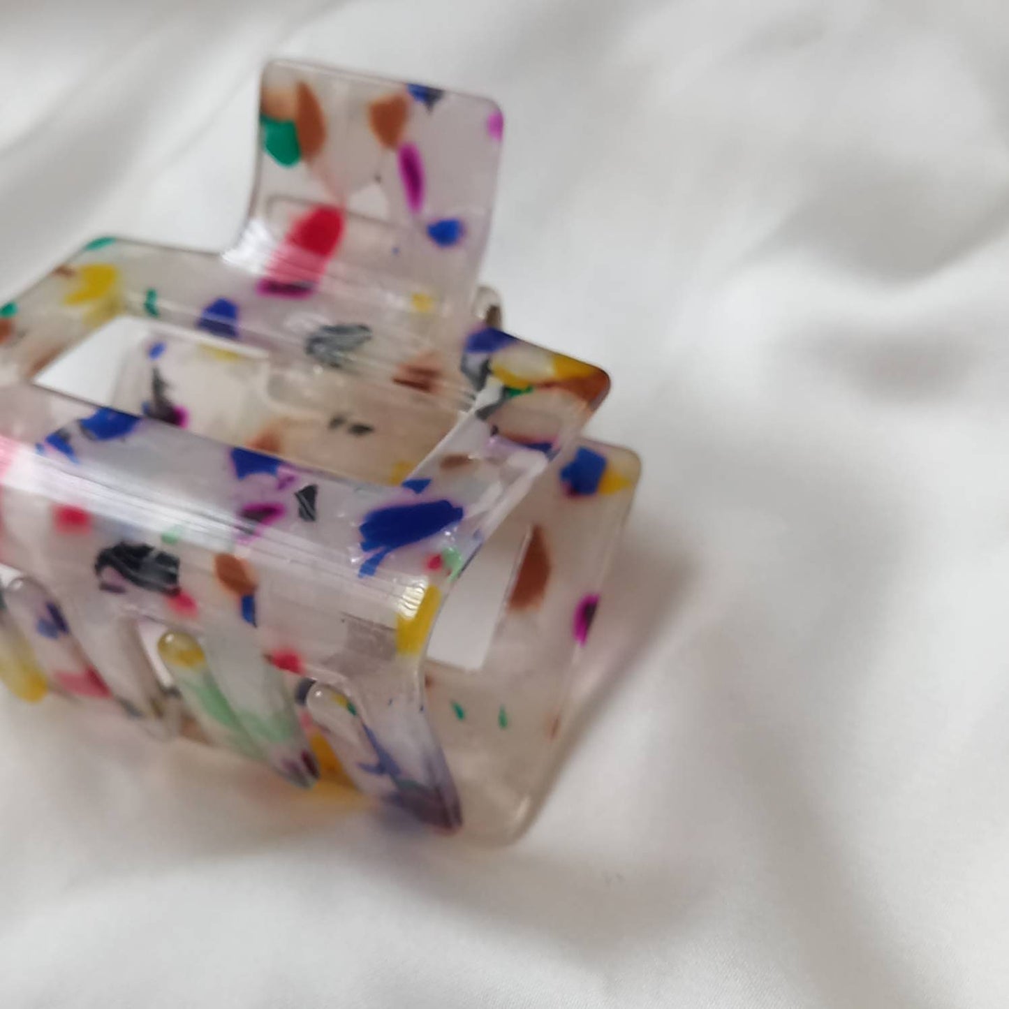 Speckled Hair Clamp- Hair Clip,Blue Hair Accessories,White Hair Claw,Red Hair Claw,Small Hair Clip,Minimalistic Hair Clips,Funky Hair Clip