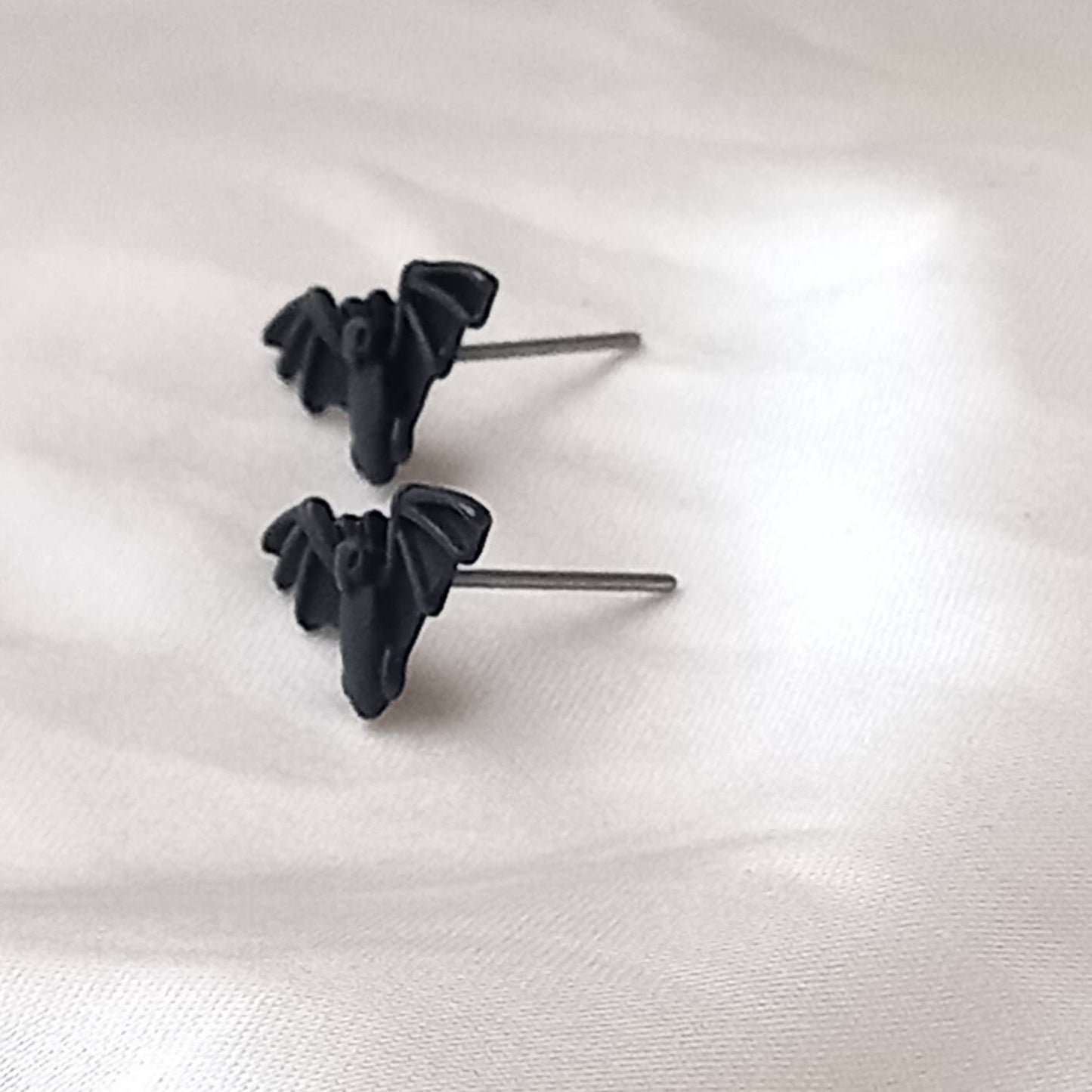 Small Black Bat Earrings - Bat Jewellery,Halloween Jewellery,Halloween Costumes,Halloween Accessories,Halloween Outfit,Earrings In The UK