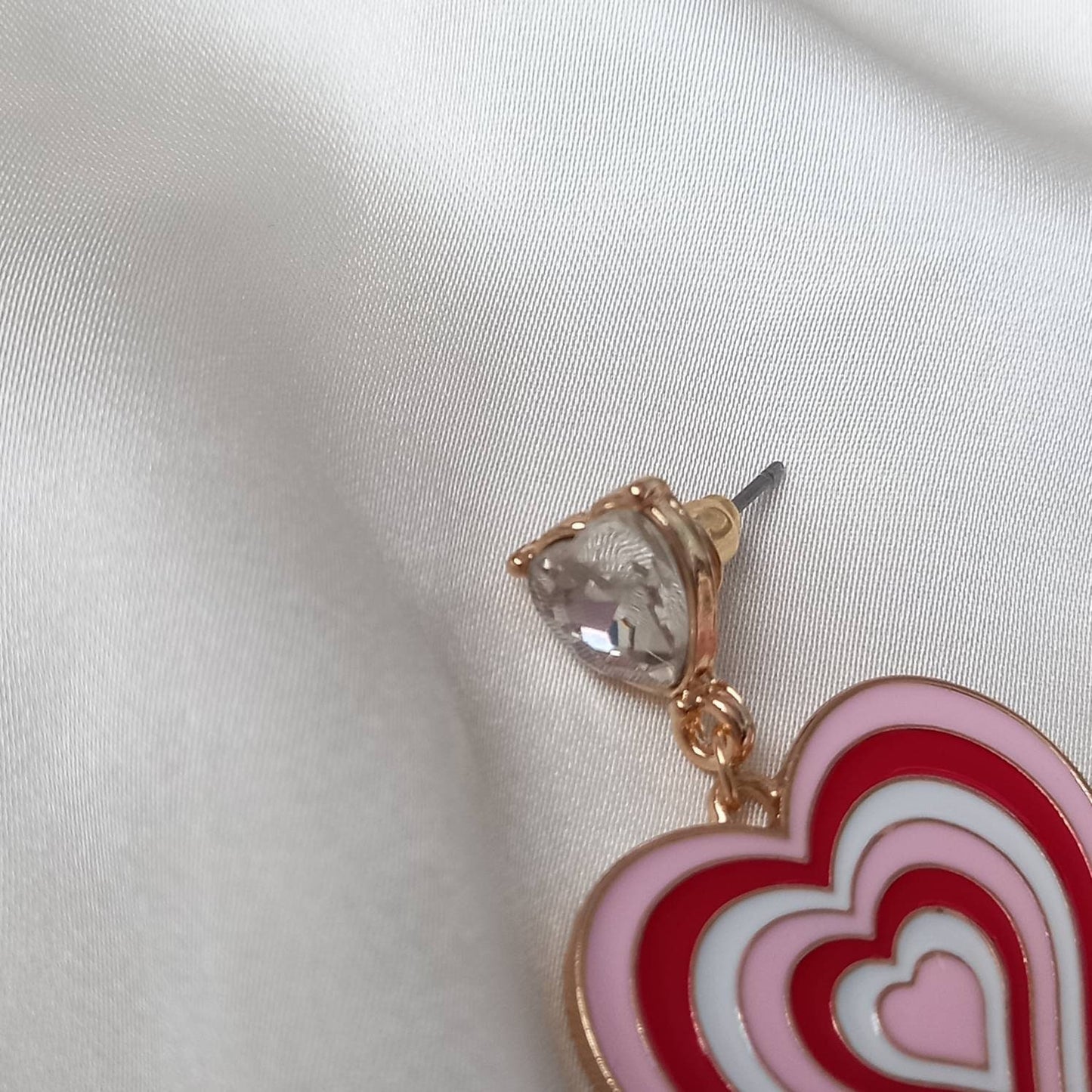 Pink & Gold Retro Heart Drop Earrings -  70's Style Earrings, Vintage Style, Hanging Jewellery,Accessories,Pink Jewellery,Gold Earrings