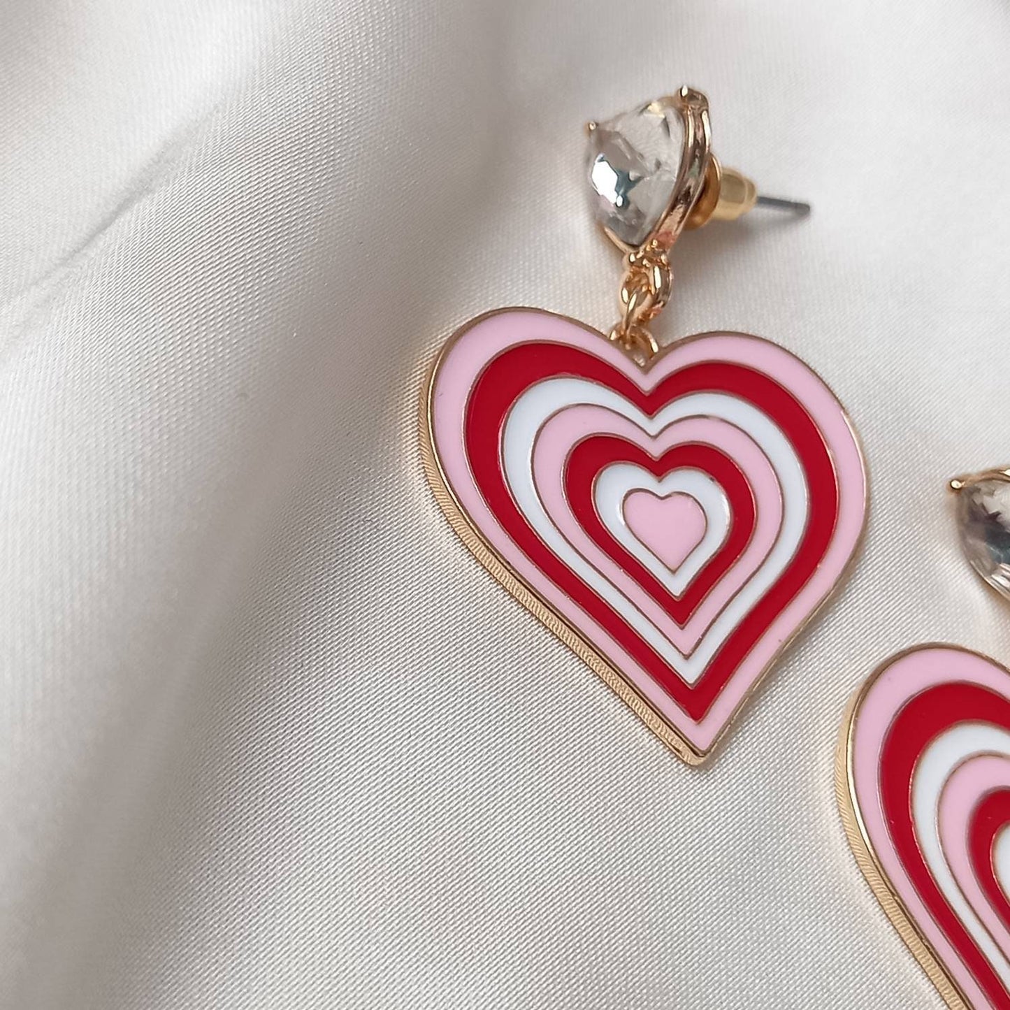 Pink & Gold Retro Heart Drop Earrings -  70's Style Earrings, Vintage Style, Hanging Jewellery,Accessories,Pink Jewellery,Gold Earrings