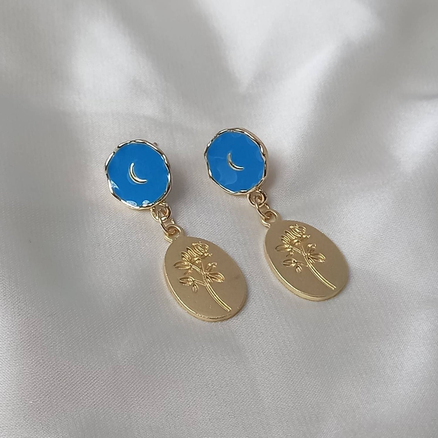 Blue & Gold Flower Drop Earrings -  Blue Earrings, Blue Jewellery, Hanging Jewellery, Gold Accessories, Gold Jewellery, Gold Earrings