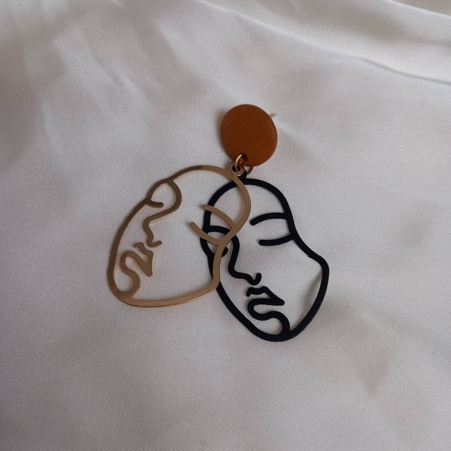 Black & Gold Hollow Out Face Charm Drop Earrings - Feminist Earrings, Abstract Face Earrings, Wooden Stud, Hanging Jewellery, Accessories