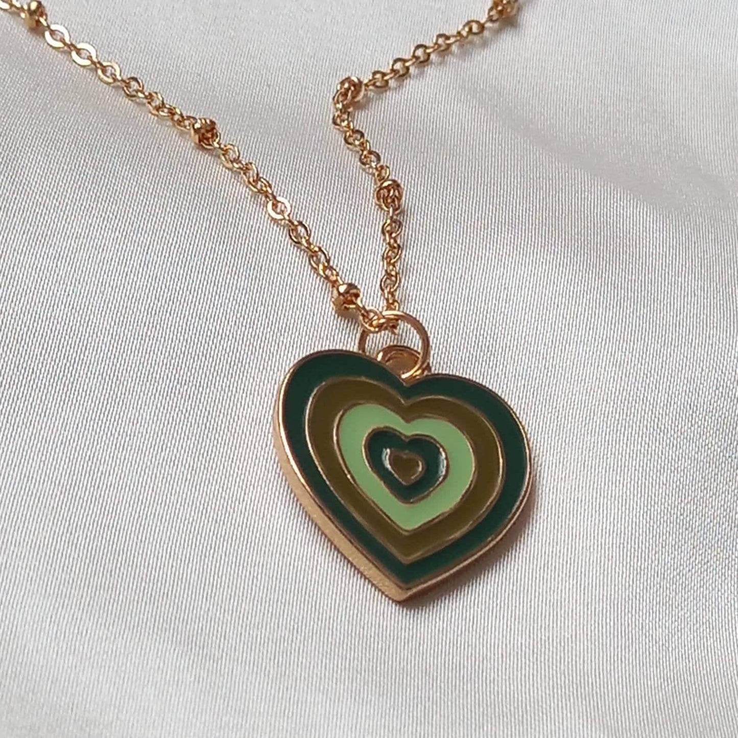 Green & Gold Retro Heart Necklace -  70's Style Necklace, Vintage Style, Hanging Jewellery, Accessories, Green Jewellery, Gold Necklace