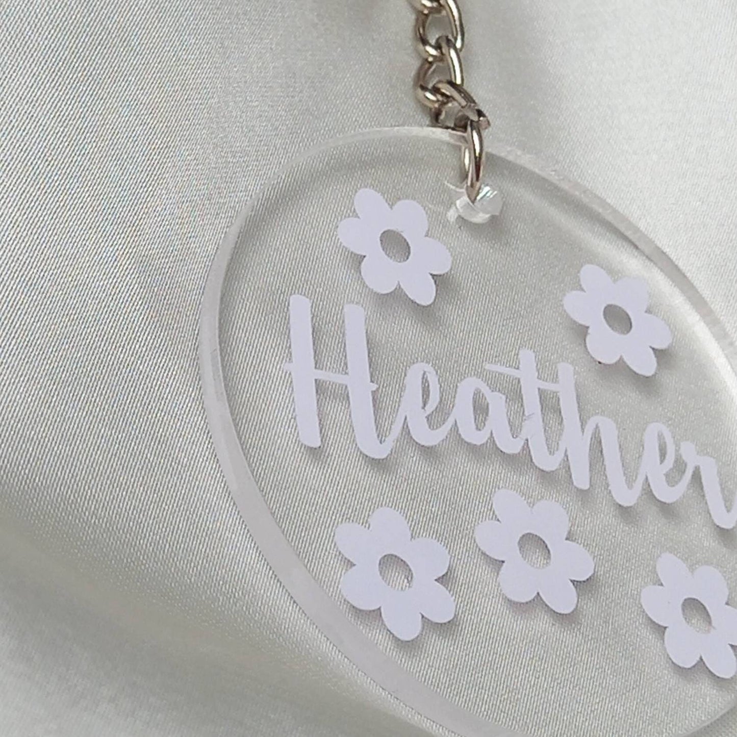 Personalised Retro Flower Keychain -  Personalised Keychain,70's Style Design,Vintage Style Keychain,Retro Keychain,Funky Keychain,Keyring